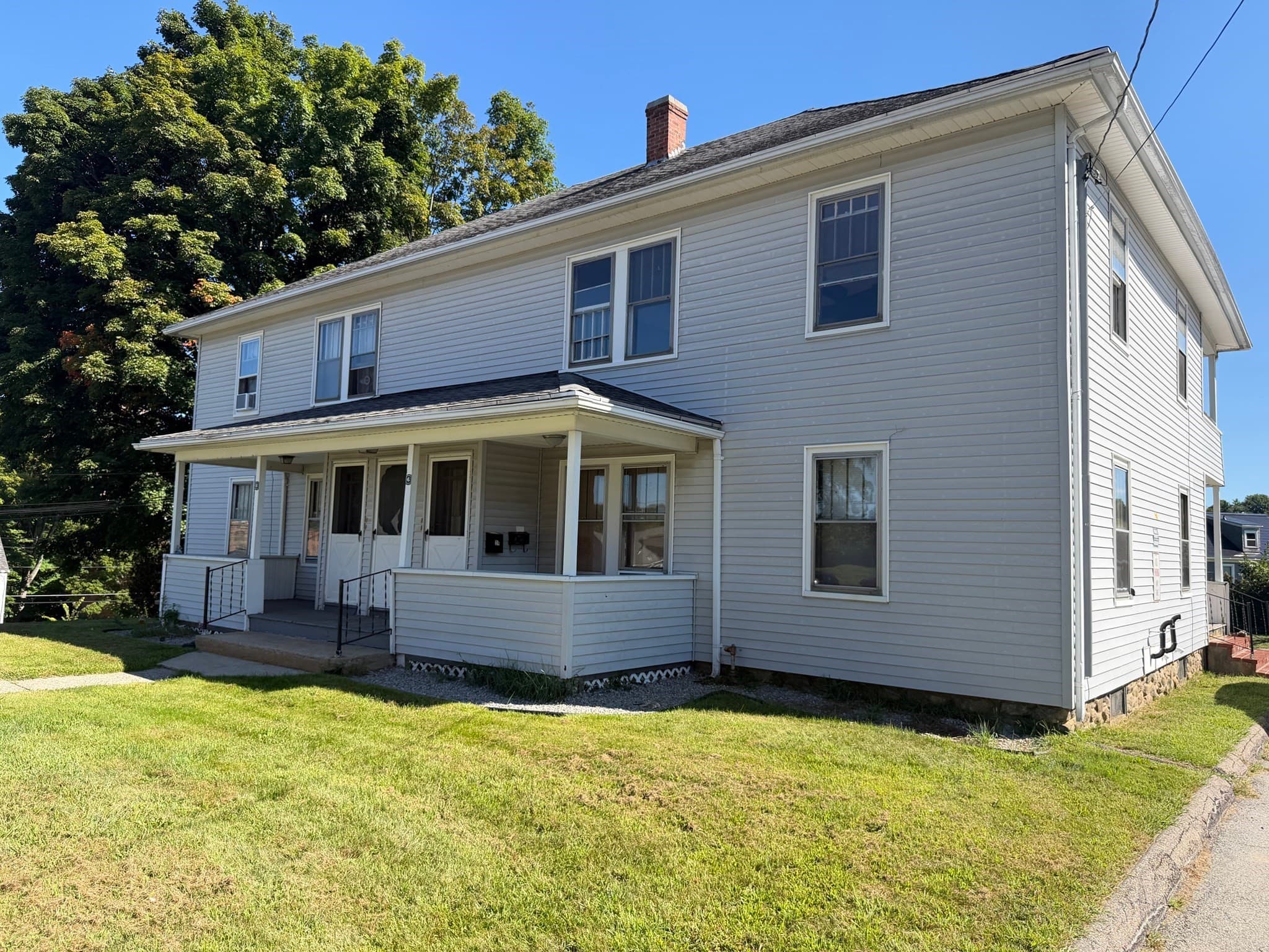 5-9 Family at 2 Hill St, Southbridge MA 01550, Southbridge, photo 2 of 15