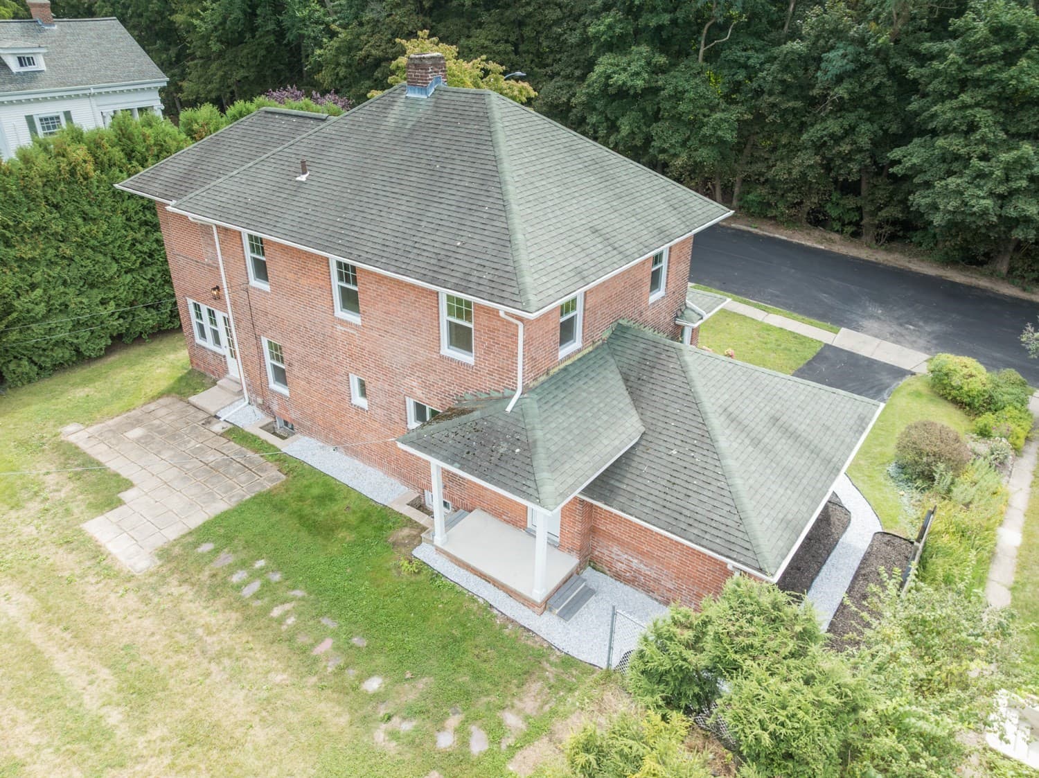 Single Family Residence at 41 Dartmouth St, Holyoke MA 01040, Holyoke, photo 41 of 42