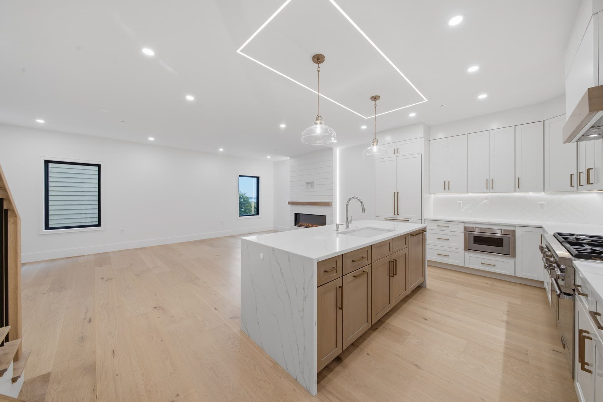 Condominium at 421 East 6th Street, Boston MA 02127, Boston, photo 3 of 40