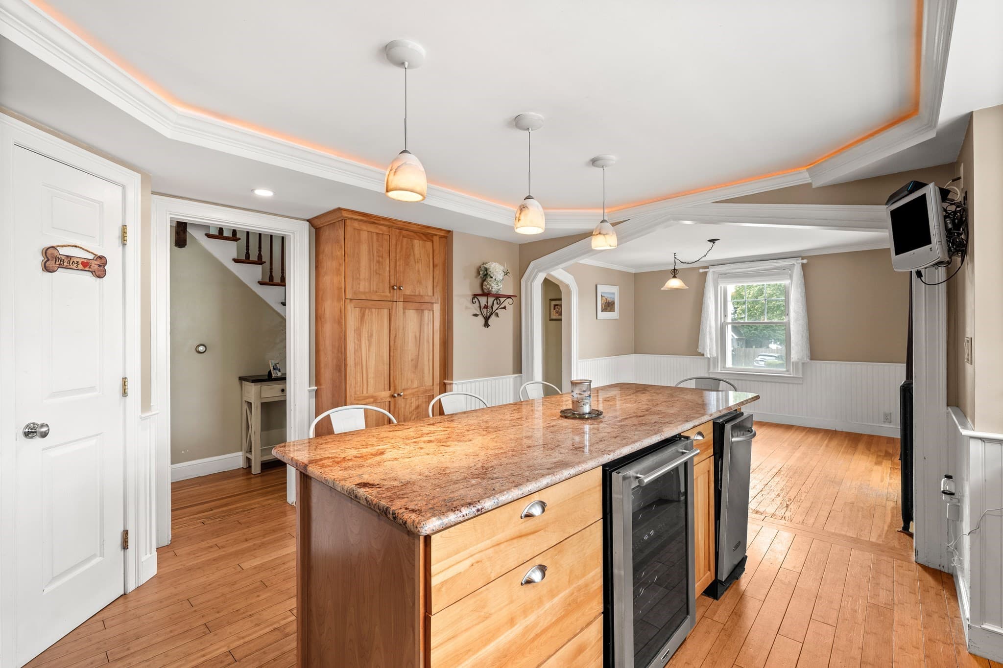 Condominium at 23 Porter St # C, Beverly MA 01915, Beverly, photo 6 of 31