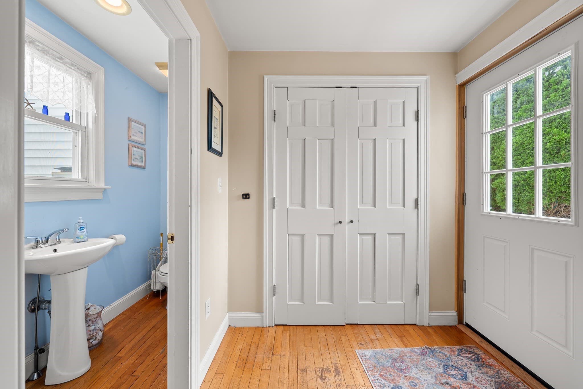Condominium at 23 Porter St # C, Beverly MA 01915, Beverly, photo 13 of 31