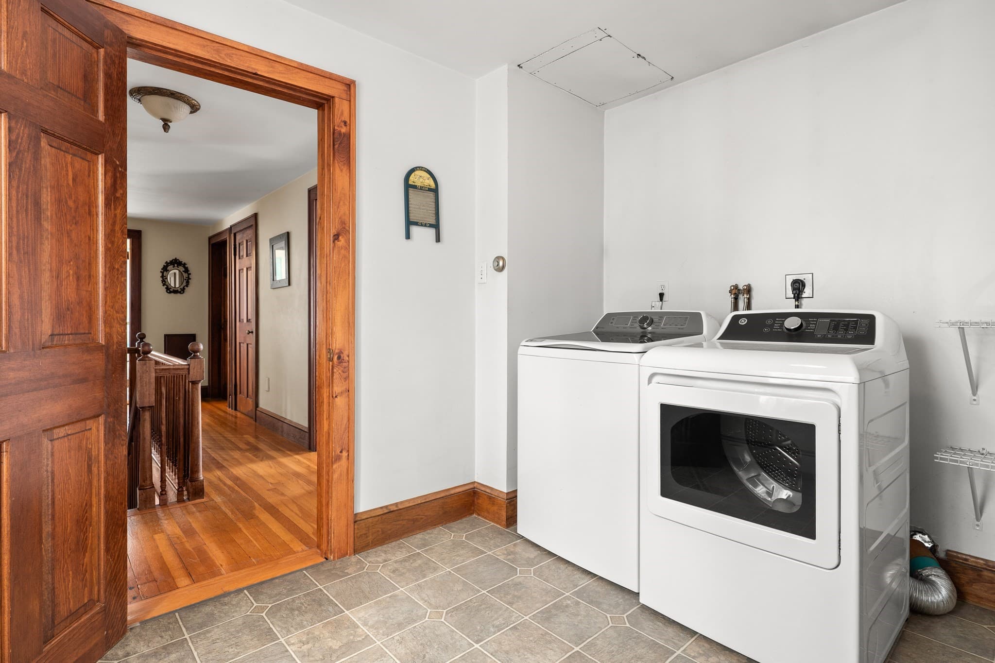 Condominium at 23 Porter St # C, Beverly MA 01915, Beverly, photo 15 of 31