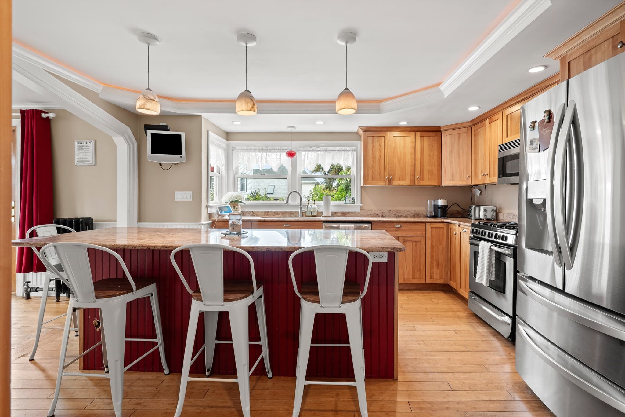Condominium at 23 Porter St # C, Beverly MA 01915, Beverly, photo 4 of 31
