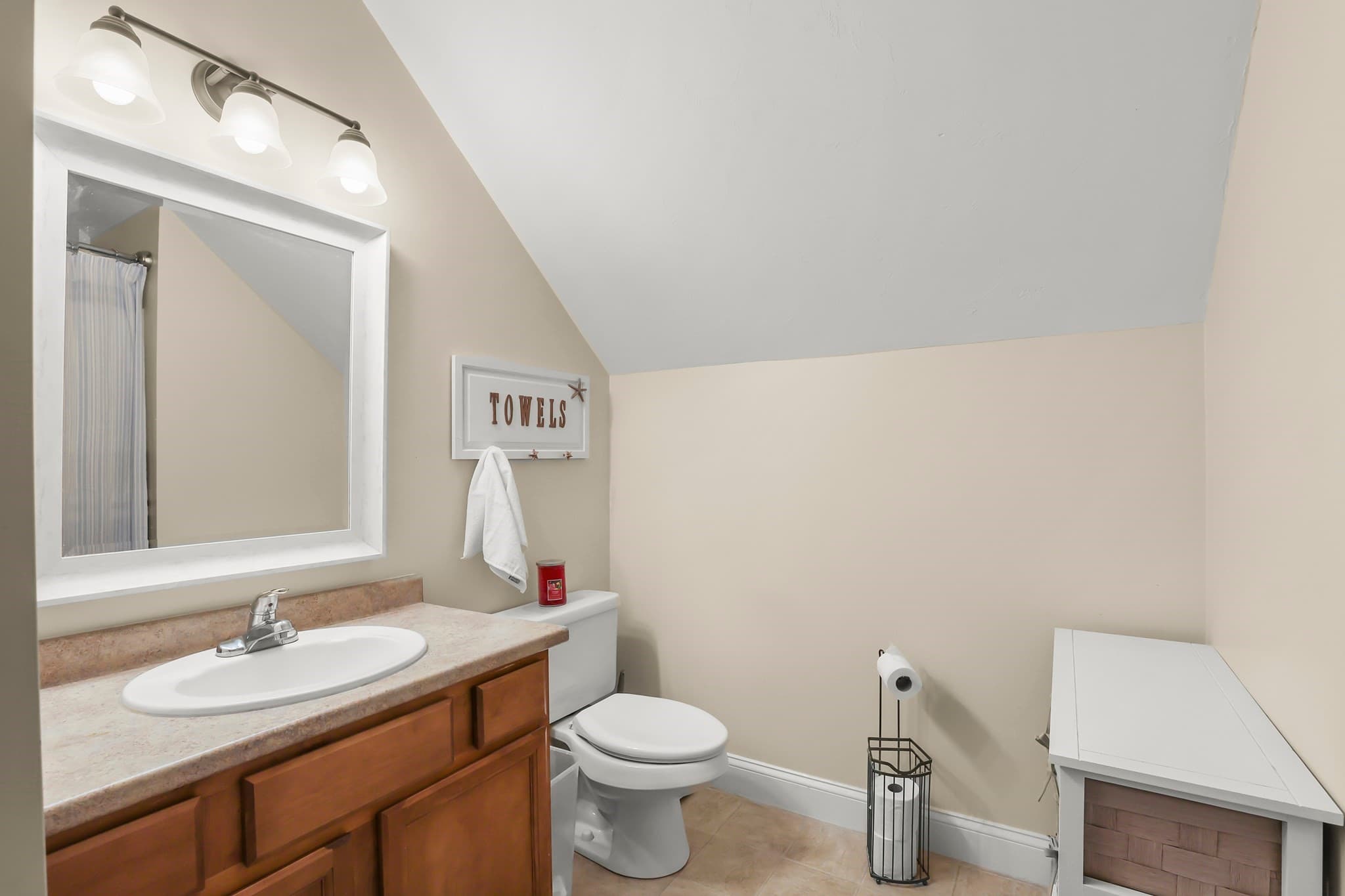 Condominium at 2 Rosemary Ln # A, Wareham MA 02571, Wareham, photo 31 of 38