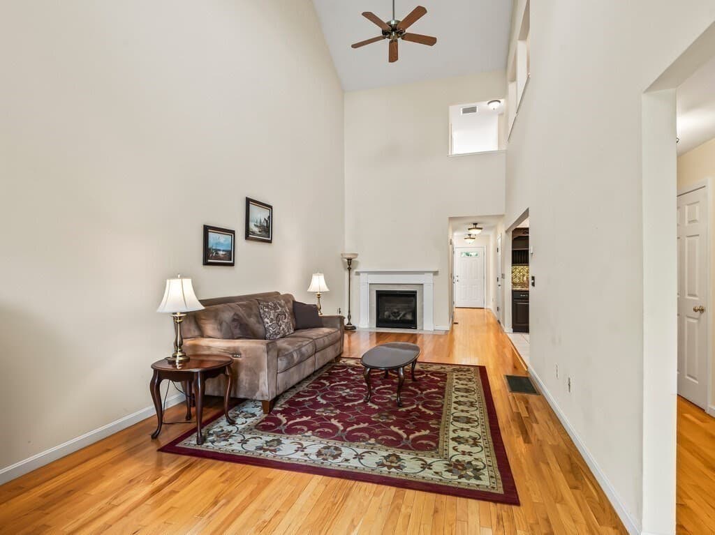 Condominium at 92 Colonial Dr # 92, Sturbridge MA 01566, Sturbridge, photo 15 of 42