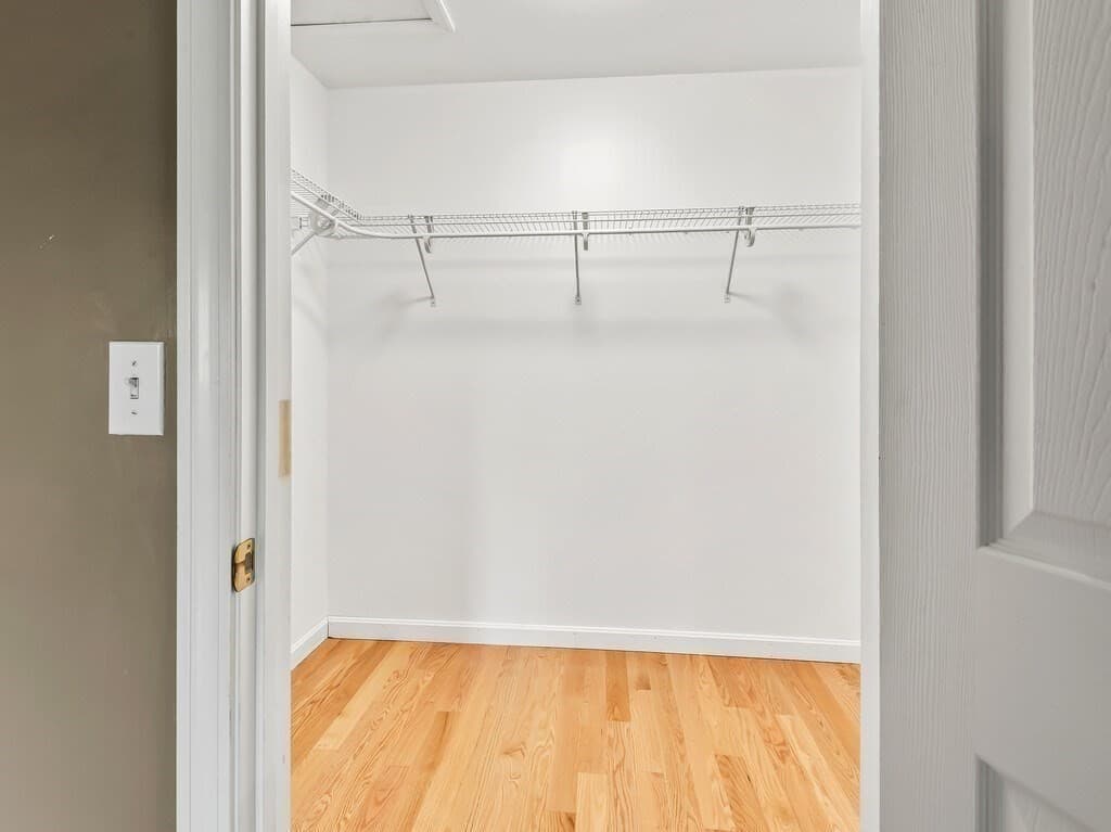 Condominium at 92 Colonial Dr # 92, Sturbridge MA 01566, Sturbridge, photo 31 of 42