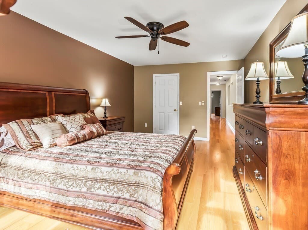Condominium at 92 Colonial Dr # 92, Sturbridge MA 01566, Sturbridge, photo 25 of 42