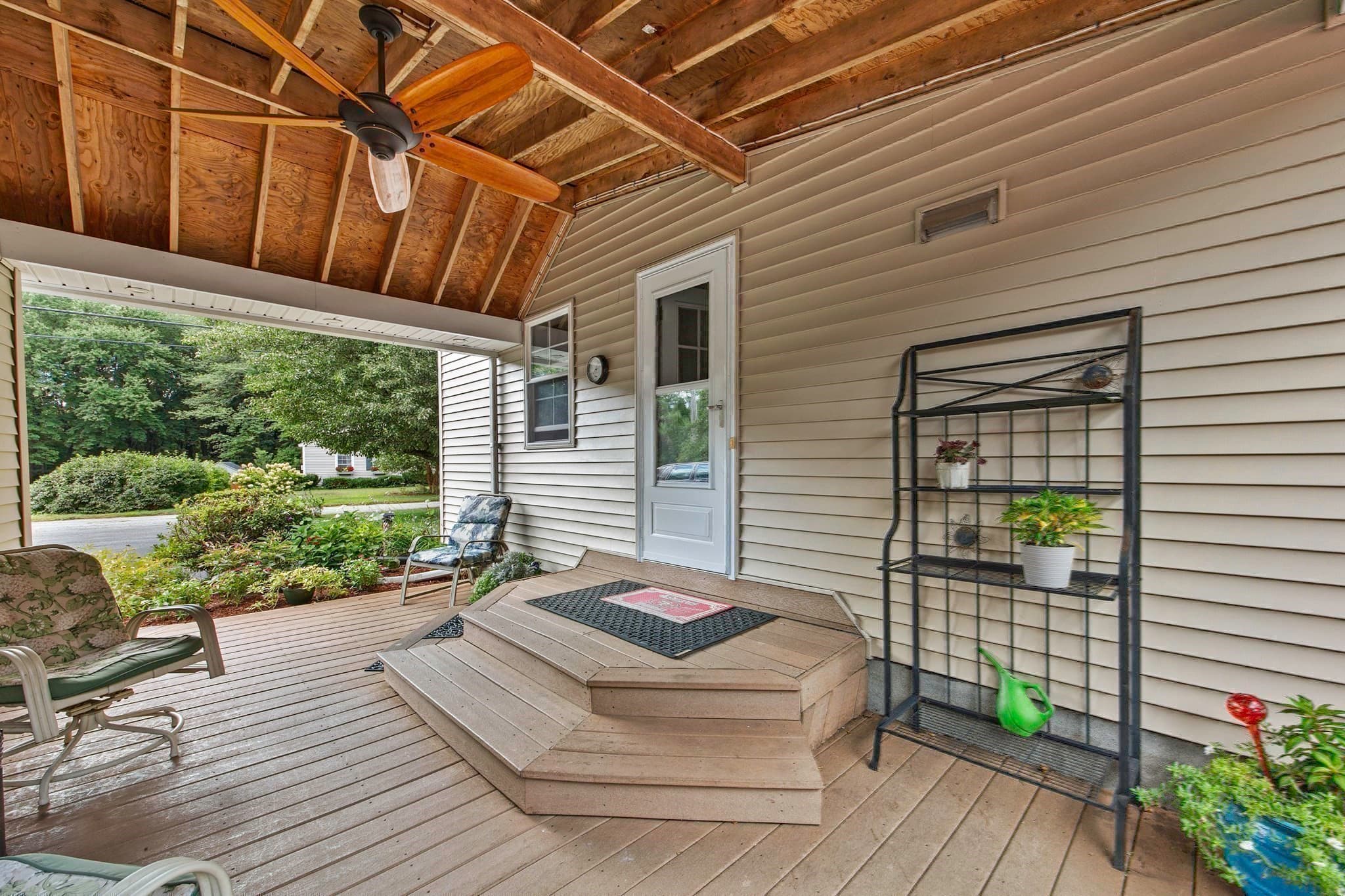 Single Family Residence at 254 Mccarthy Ave, Chicopee MA 01020, Chicopee, photo 23 of 36