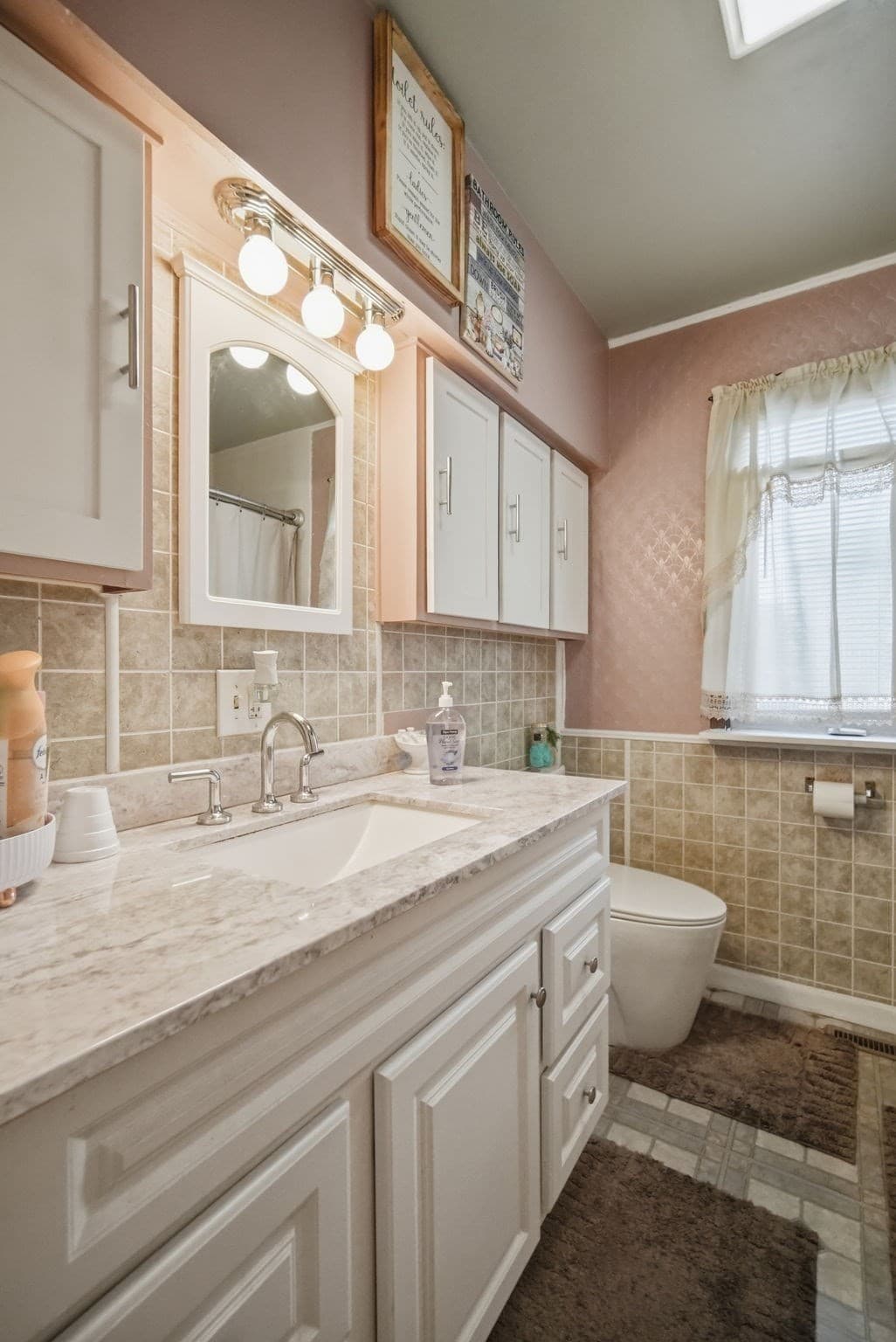 Single Family Residence at 28 Dalton Pl, Springfield MA 01109, Springfield, photo 8 of 26