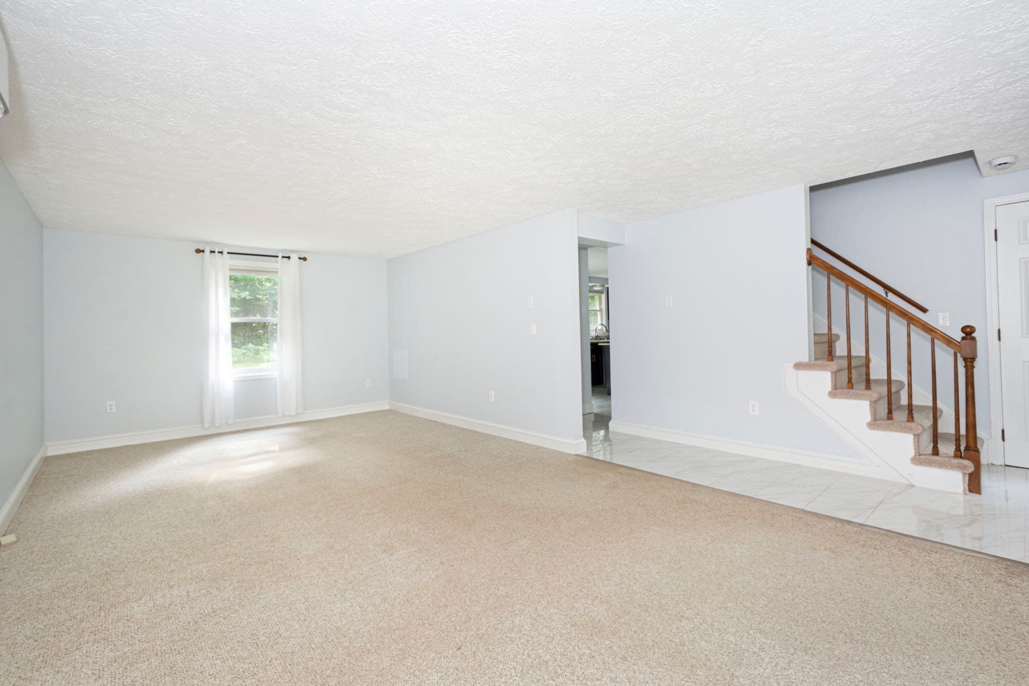 Single Family Residence at 336 Pommogussett Rd, Rutland MA 01543, Rutland, photo 13 of 20