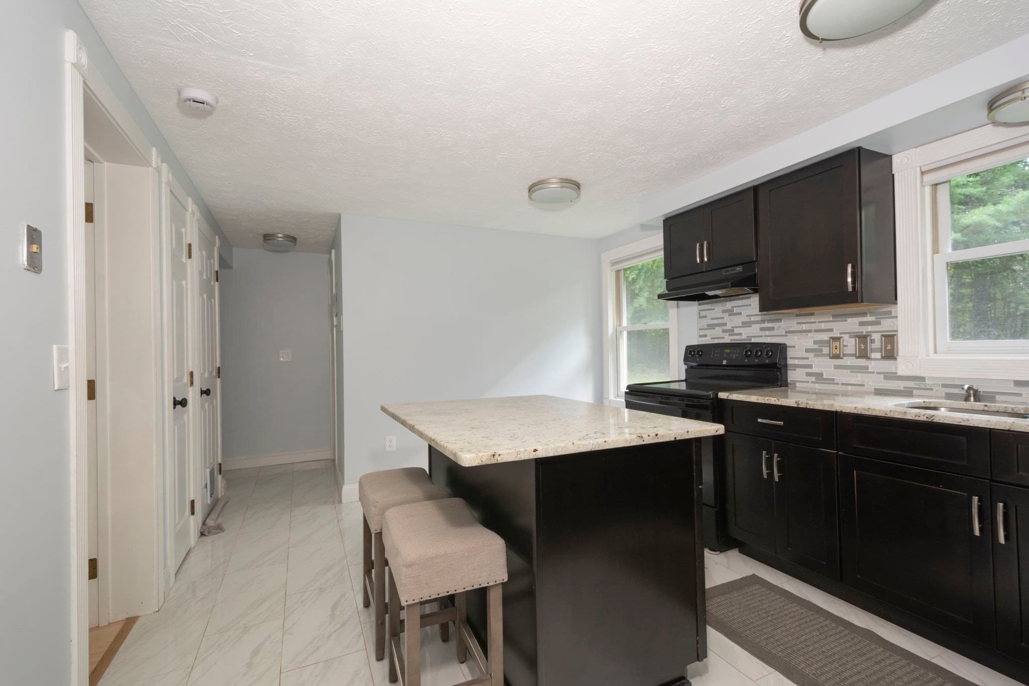 Single Family Residence at 336 Pommogussett Rd, Rutland MA 01543, Rutland, photo 7 of 20