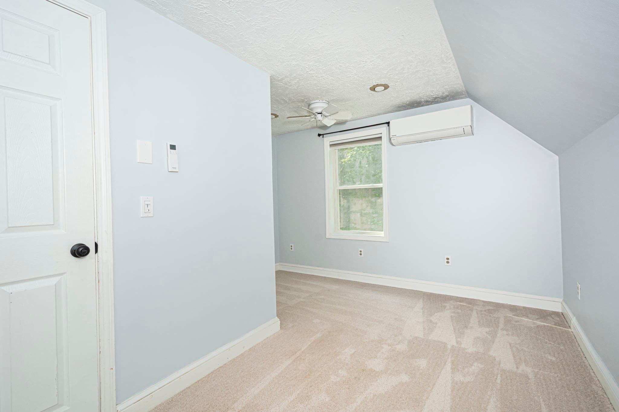 Single Family Residence at 336 Pommogussett Rd, Rutland MA 01543, Rutland, photo 19 of 20