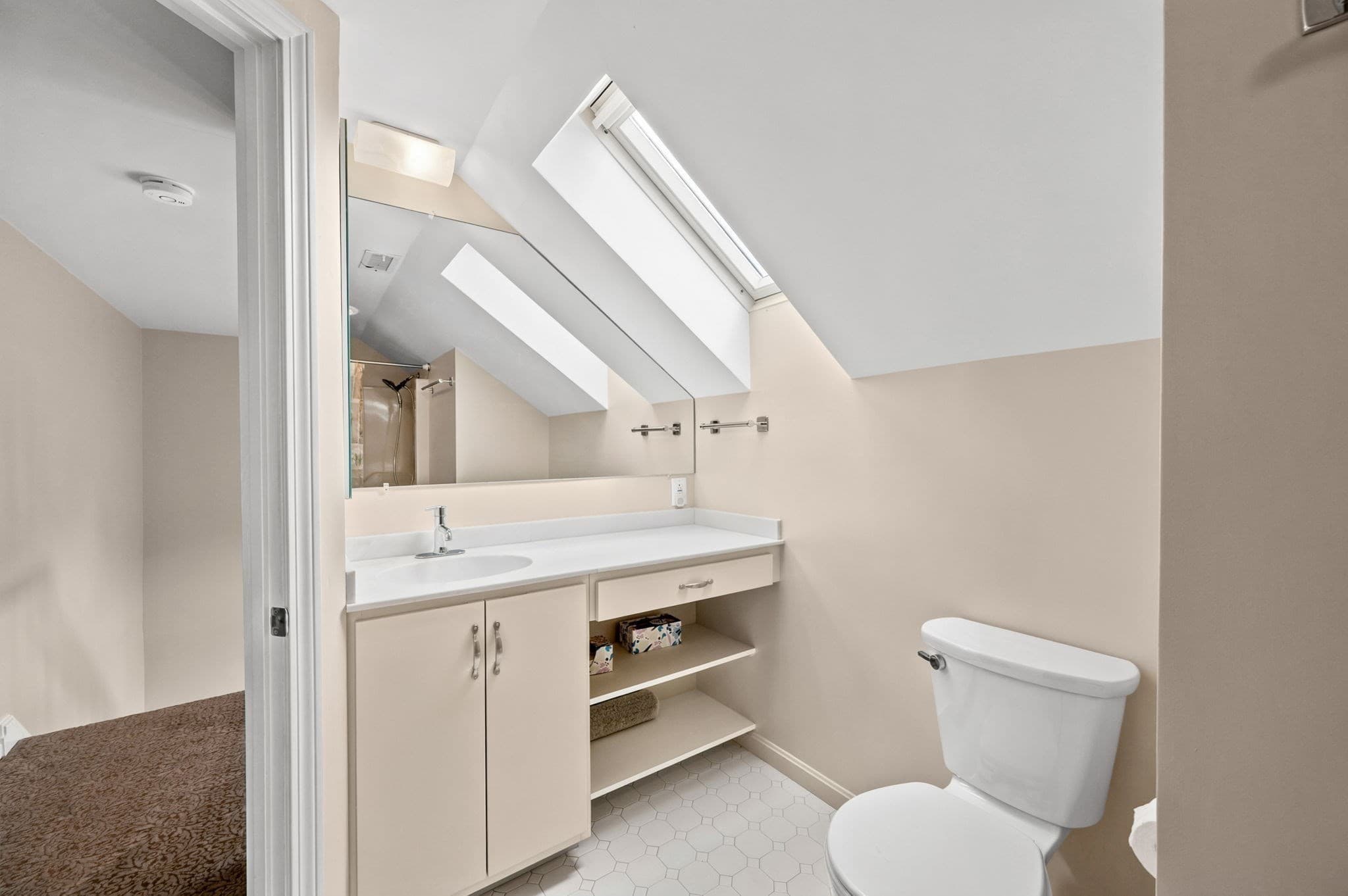Condominium at 62 Thistle Patch # 62, Hingham MA 02043, Hingham, photo 21 of 39