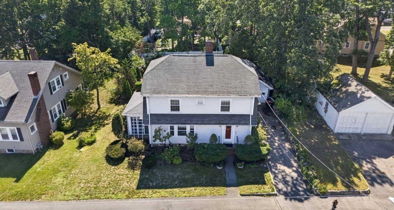 Single Family Residence at 118 Carroll Ave, Brockton MA 02301, Brockton, photo 6 of 14