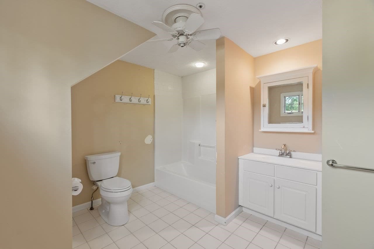 Single Family Residence at 57 Cobblestone Circle, North Andover MA 01845, North Andover, photo 24 of 36