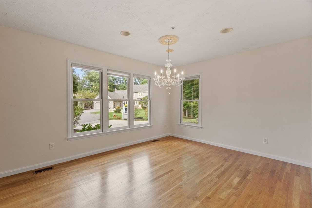 Single Family Residence at 57 Cobblestone Circle, North Andover MA 01845, North Andover, photo 11 of 36