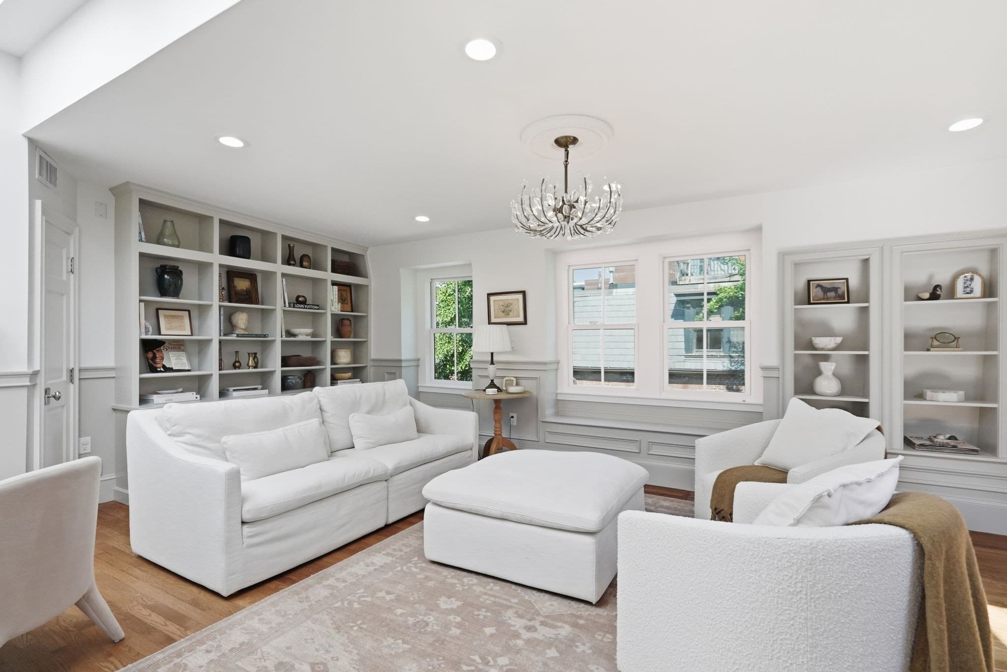 Condominium at 58 Gray St # 3, Boston MA 02116, photo 15 of 41
