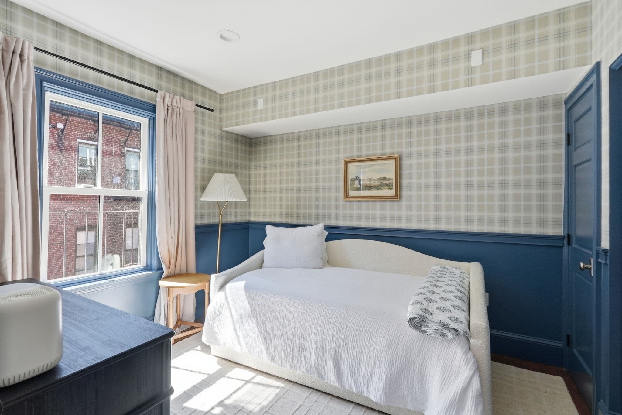 Condominium at 58 Gray St # 3, Boston MA 02116, photo 31 of 41