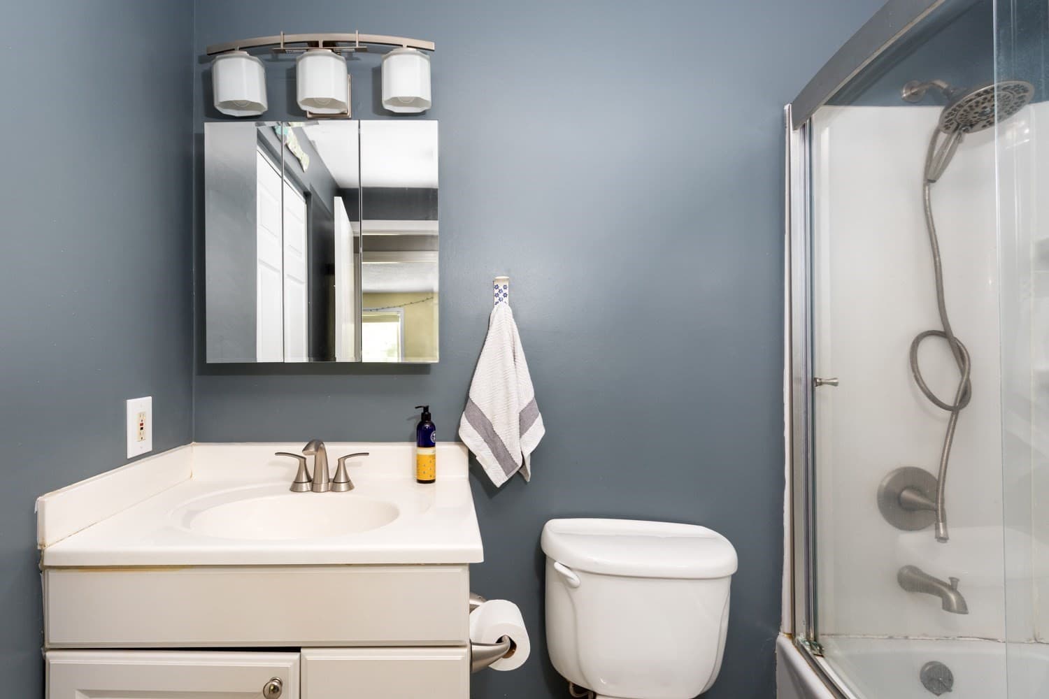 Condominium at 802 Franklin Crossing # 802, Franklin MA 02038, Franklin, photo 7 of 34