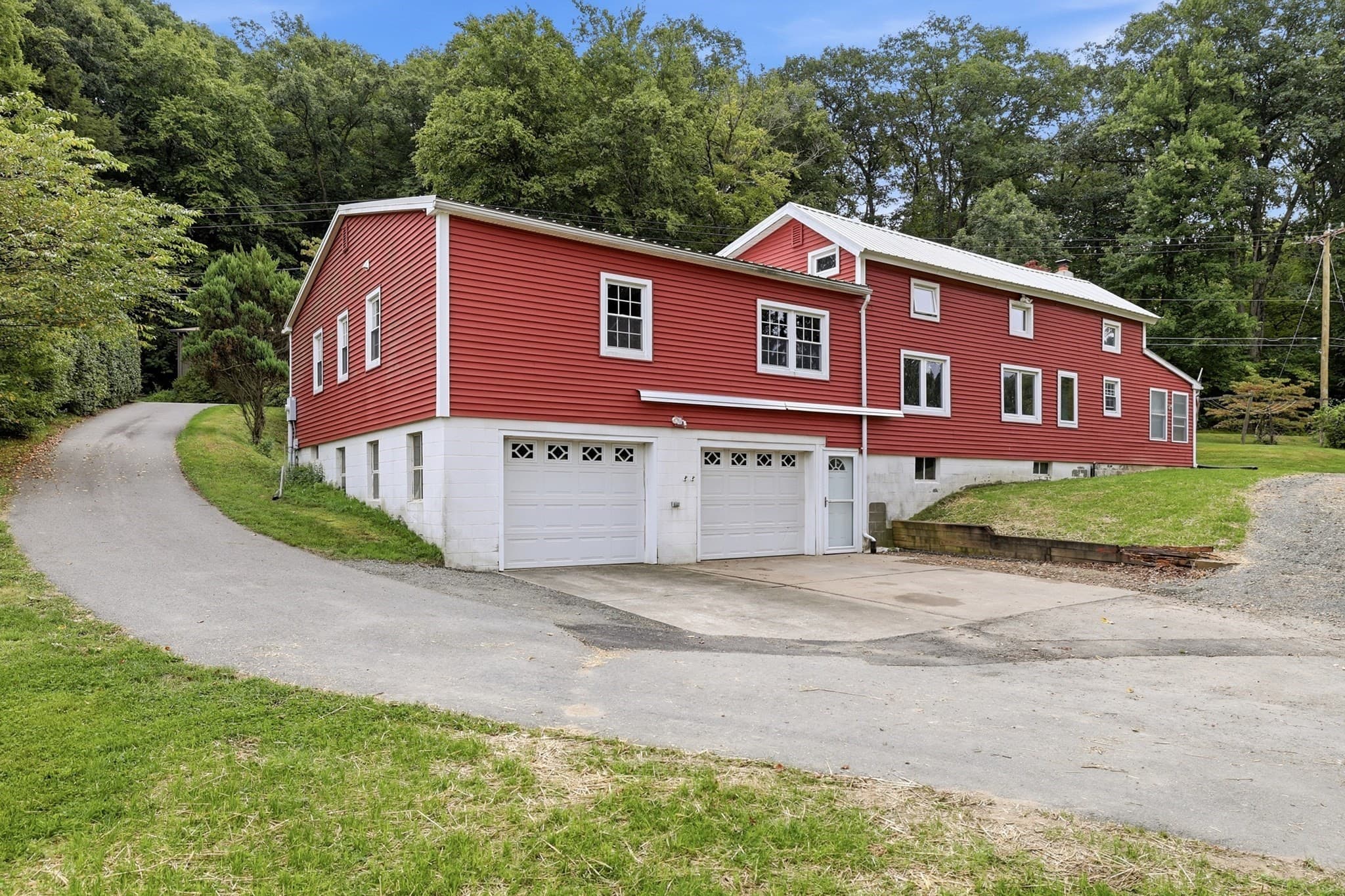 200 Hockanum Rd, Hadley MA 01035