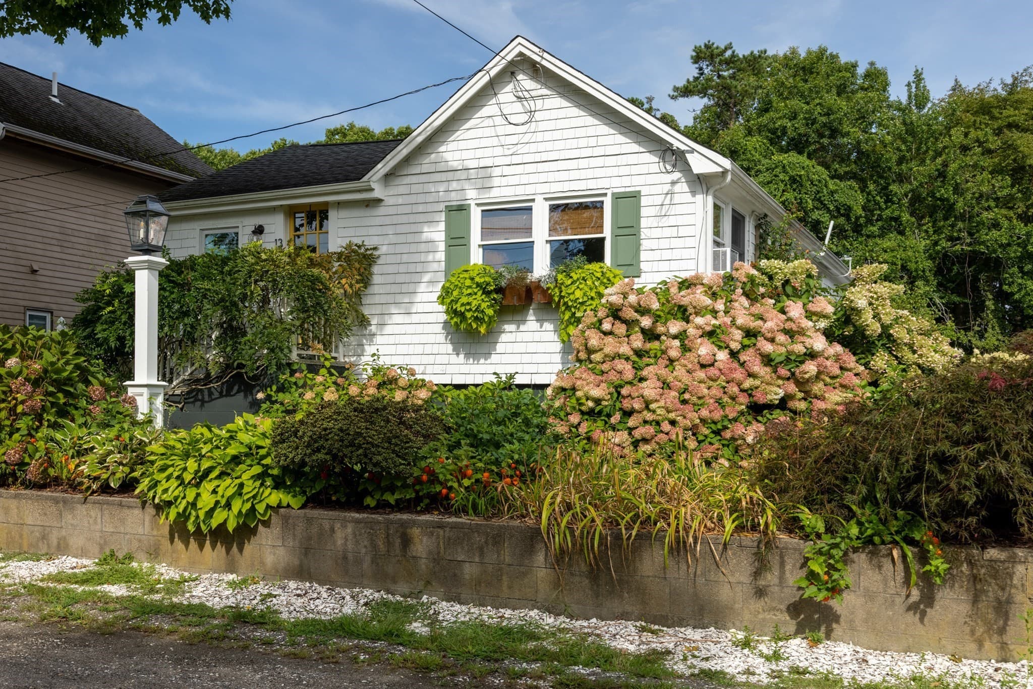 Single Family Residence at 13 Lincoln St, Wareham MA 02571, Wareham, photo 2 of 37