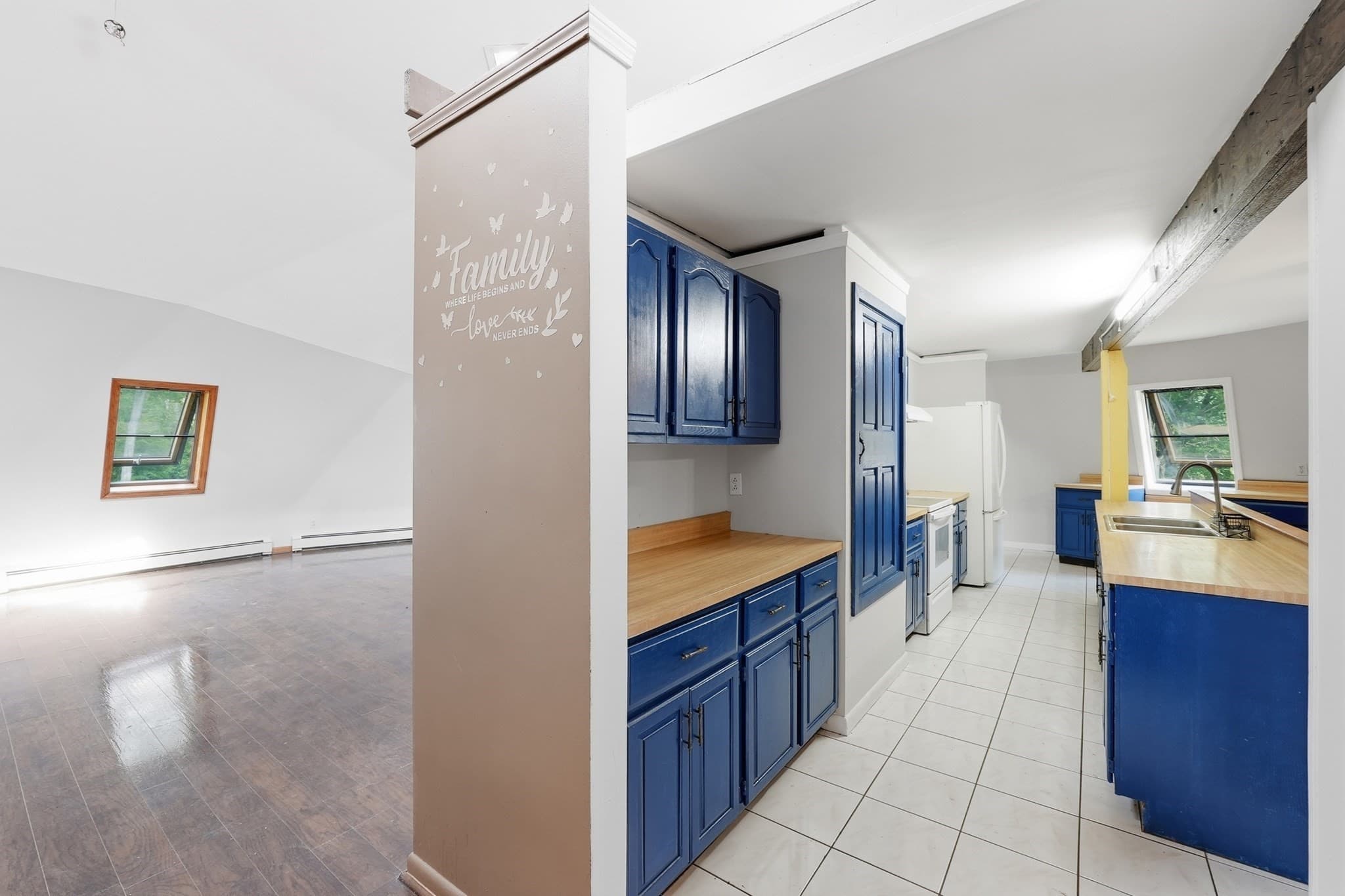 Single Family Residence at 243 Oak St, Holliston MA 01746, Holliston, photo 10 of 38