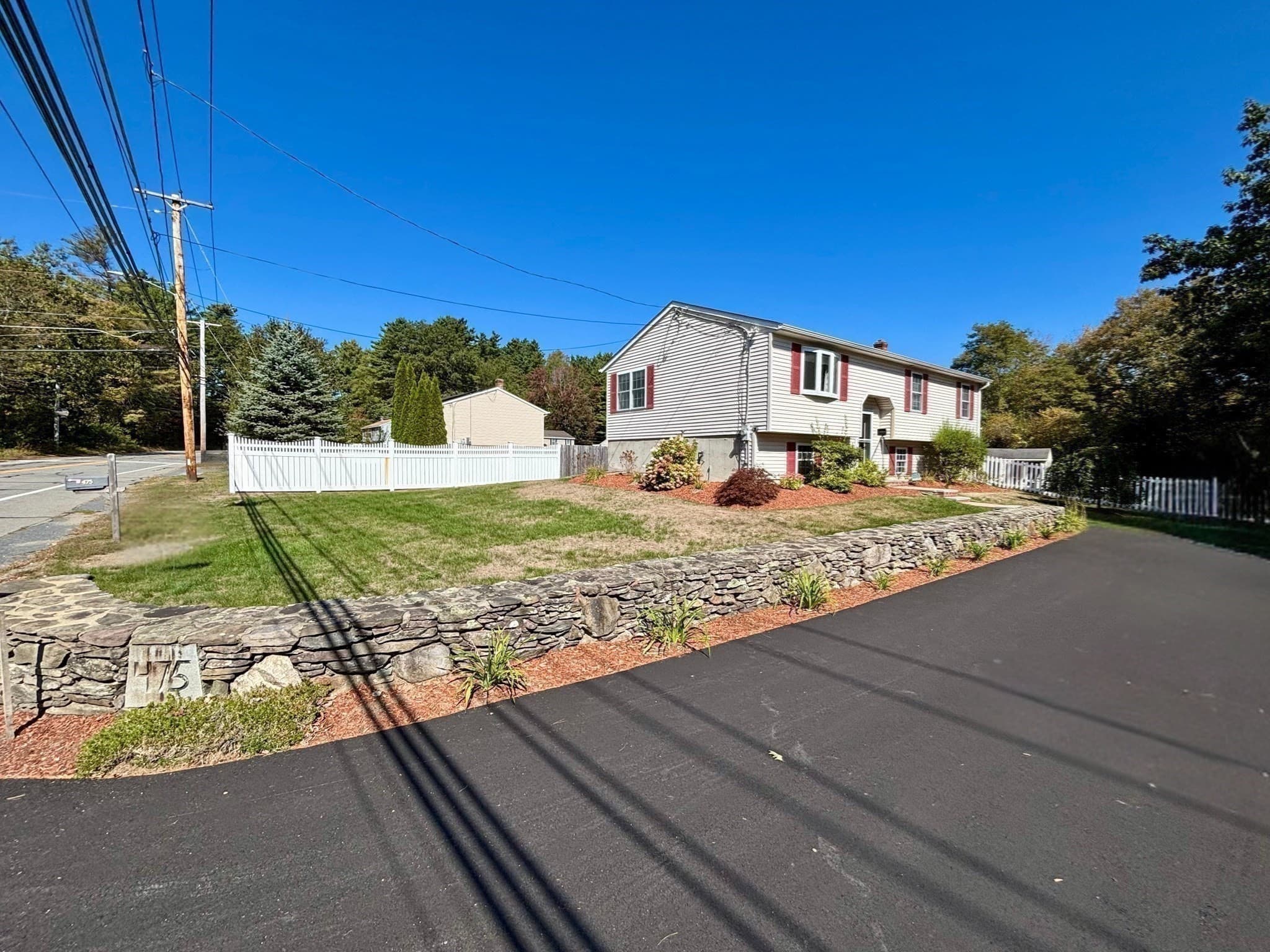 Single Family Residence at 475 West Street, Gardner MA 01440, Gardner, photo 37 of 42