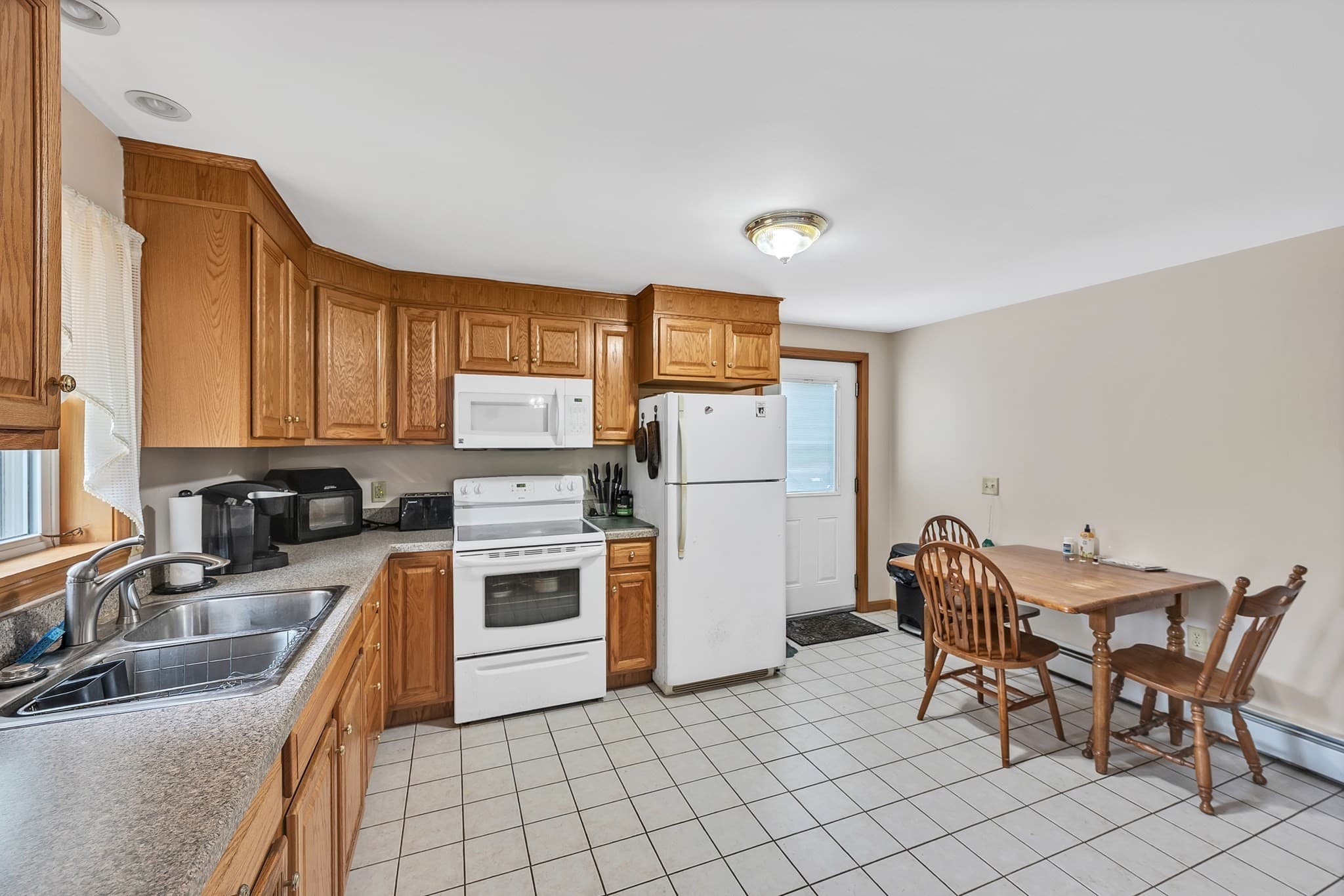 2 Family - 2 Units Side by Side at 101 Long Hill Dr, Leominster MA 01453, Leominster, photo 17 of 39
