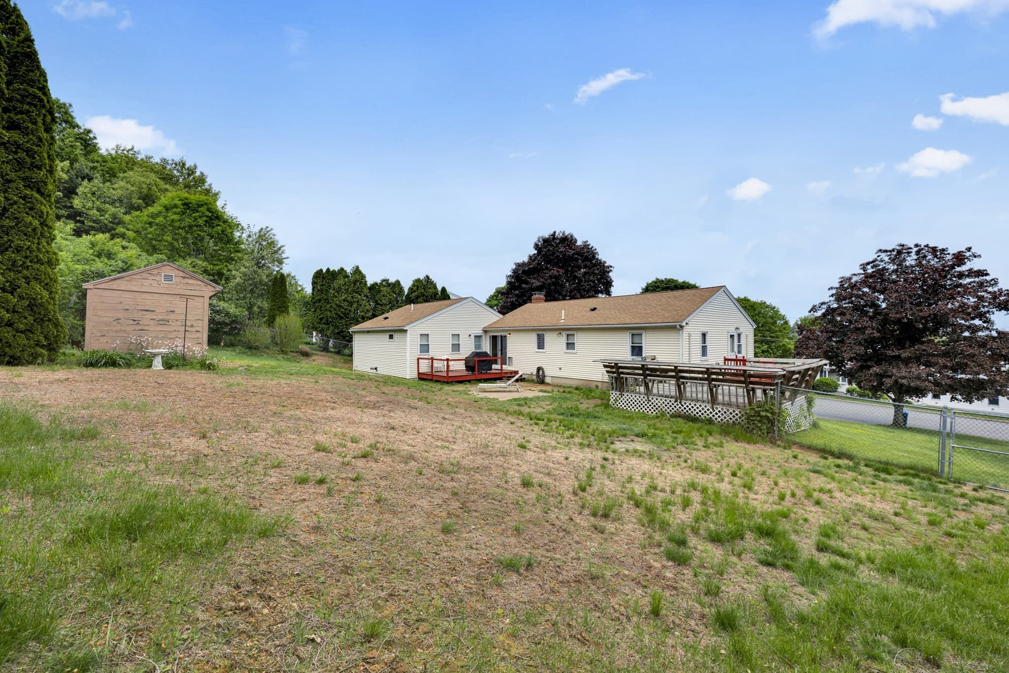 2 Family - 2 Units Side by Side at 101 Long Hill Dr, Leominster MA 01453, Leominster, photo 33 of 39