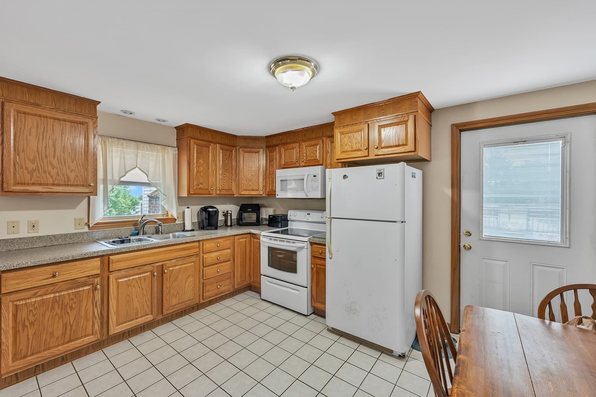 2 Family - 2 Units Side by Side at 101 Long Hill Dr, Leominster MA 01453, Leominster, photo 18 of 39
