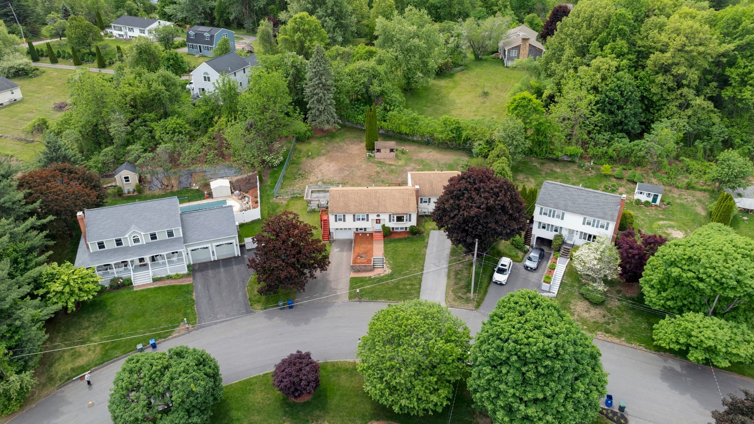 2 Family - 2 Units Side by Side at 101 Long Hill Dr, Leominster MA 01453, Leominster, photo 4 of 39