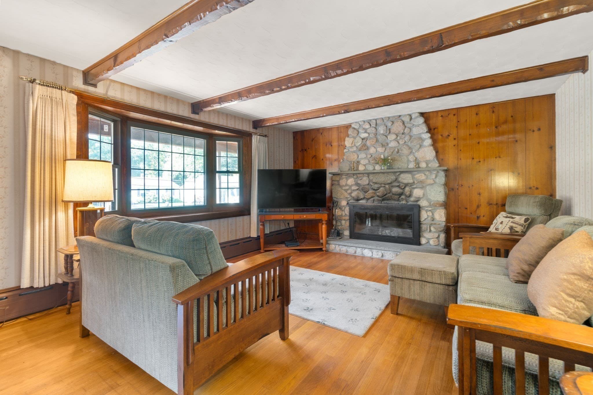 Single Family Residence at 283 Hamlin St, Acushnet MA 02743, Acushnet, photo 6 of 37