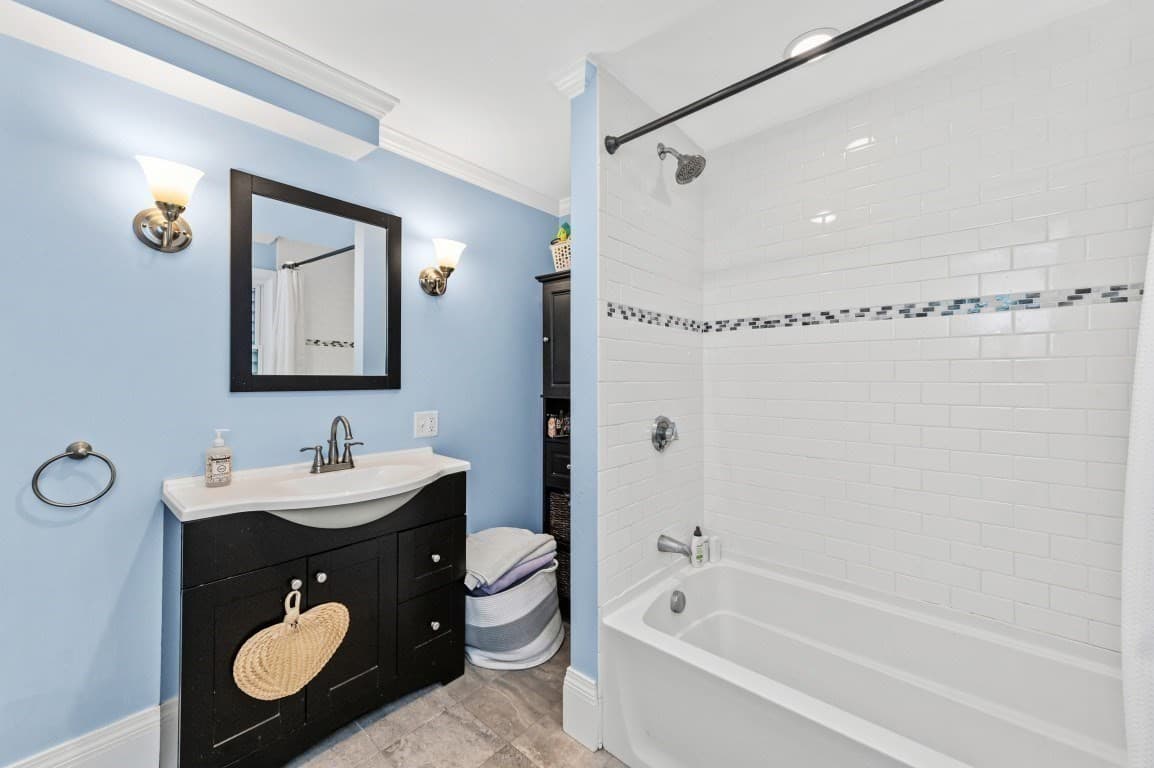 Multi Family at 23 Concord St, Boston MA 02129, Boston, photo 16 of 38