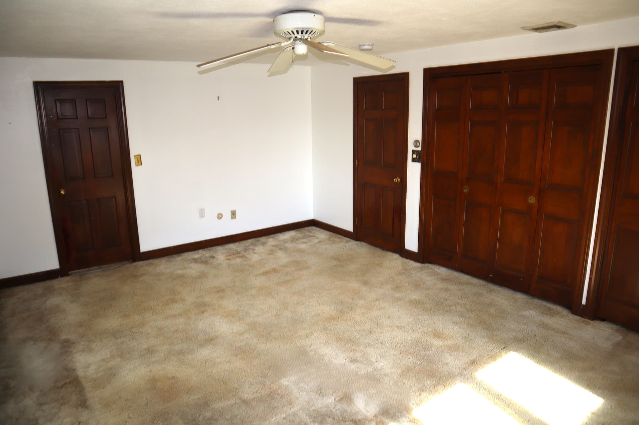 Multi Family at 22 Pitcairn St, Revere MA 02151, Revere, photo 12 of 41