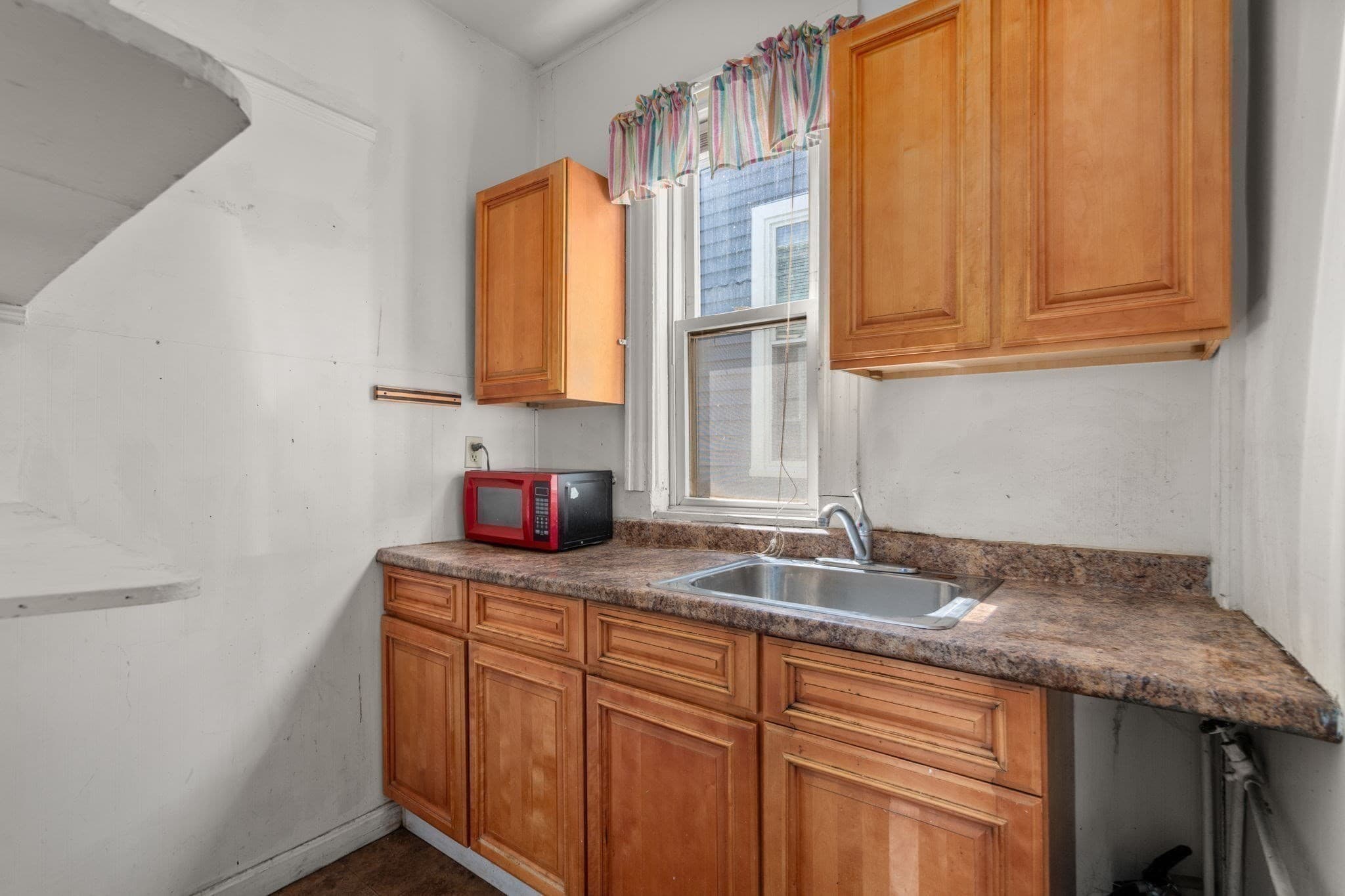 3 Family - 3 Units Up/Down at 735 Parker Street, Boston MA 02120, Boston, photo 7 of 42