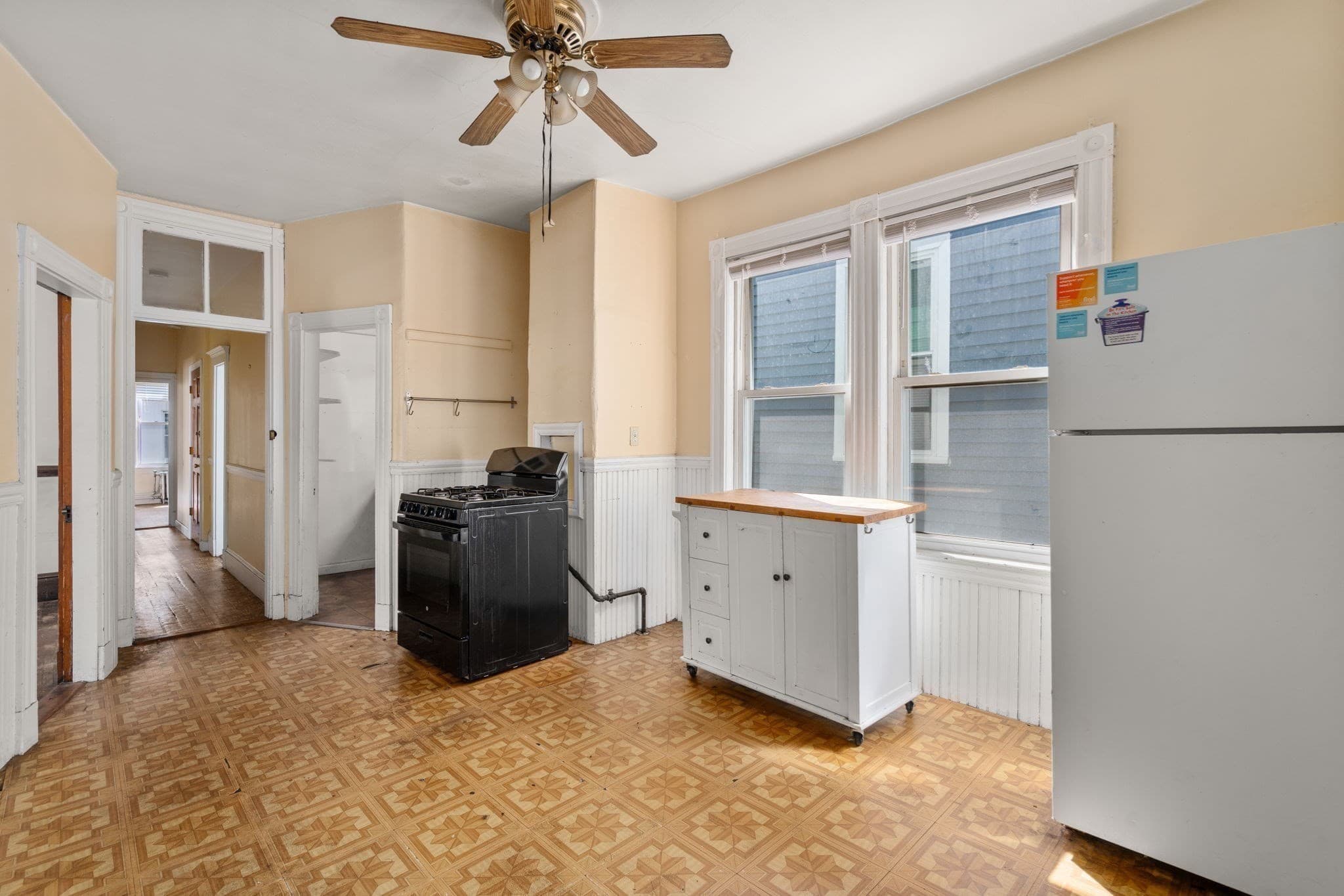3 Family - 3 Units Up/Down at 735 Parker Street, Boston MA 02120, Boston, photo 5 of 42