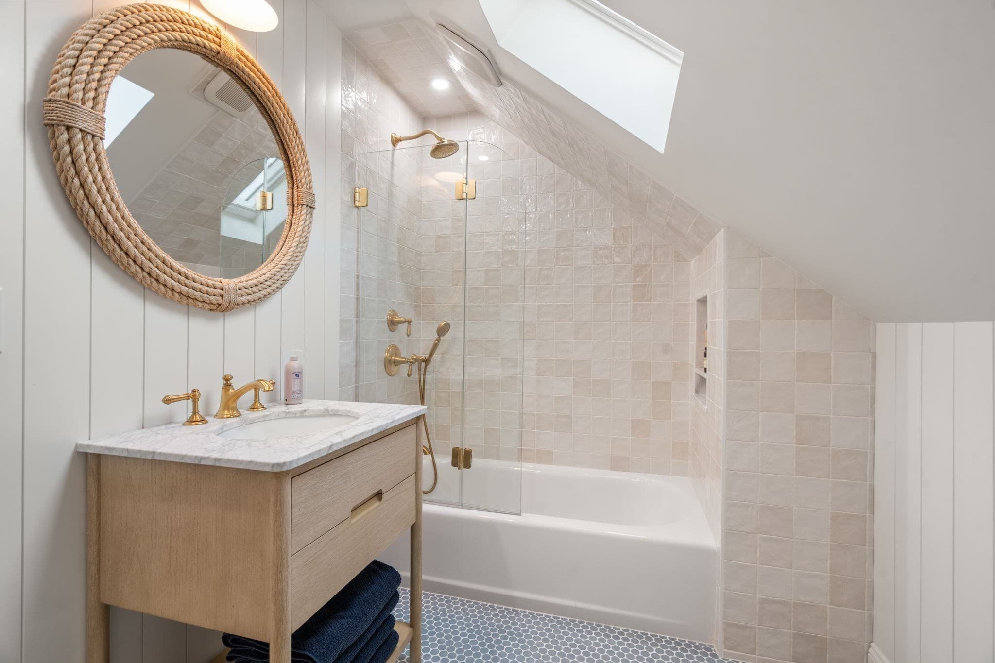 Single Family Residence at 2 Leeds Street, Boston MA 02127, Boston, photo 25 of 42