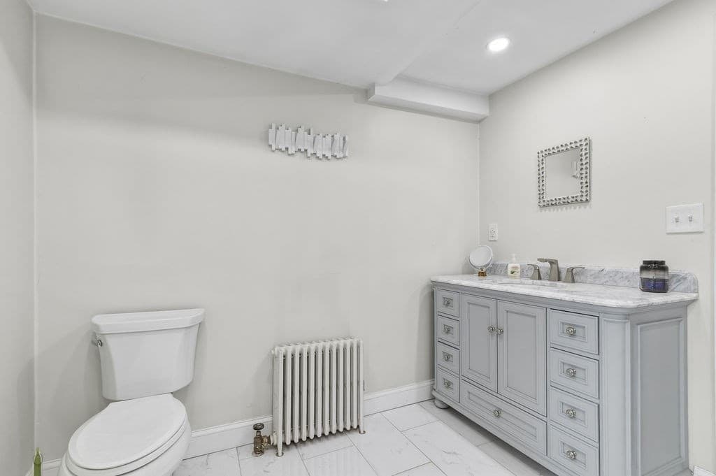 Single Family Residence at 1248 Pleasant St, Brockton MA 02301, Brockton, photo 22 of 41