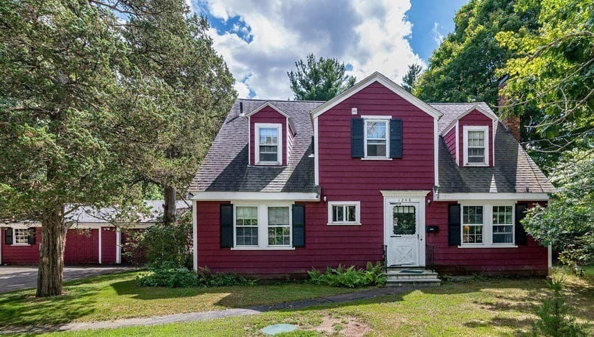 1248 Pleasant St, Brockton MA 02301