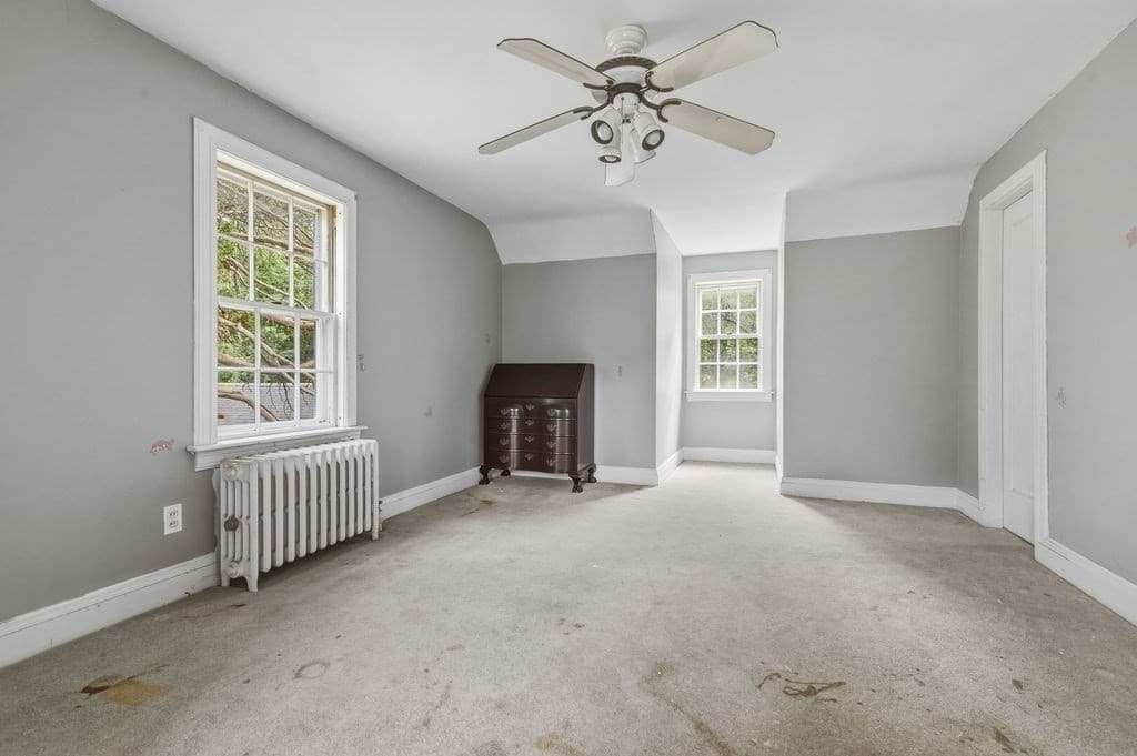 Single Family Residence at 1248 Pleasant St, Brockton MA 02301, Brockton, photo 25 of 41