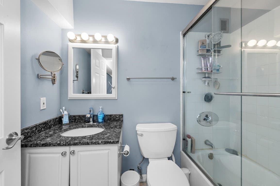 Condominium at 42 Eighth # 3315, Boston MA 02129, photo 14 of 24