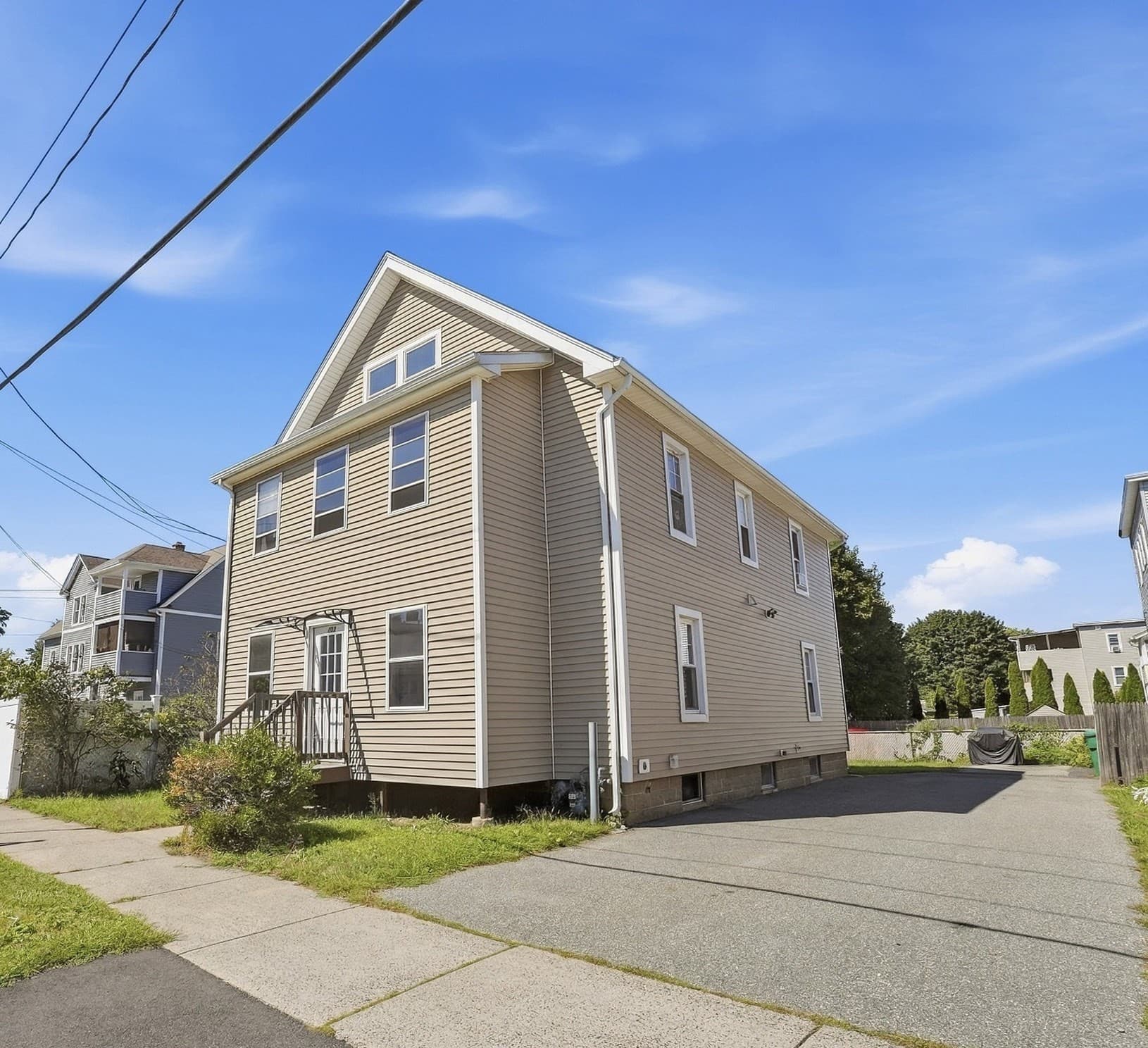 Multi Family at 102 Lemuel Ave, Chicopee MA 01013, Chicopee, photo 34 of 40