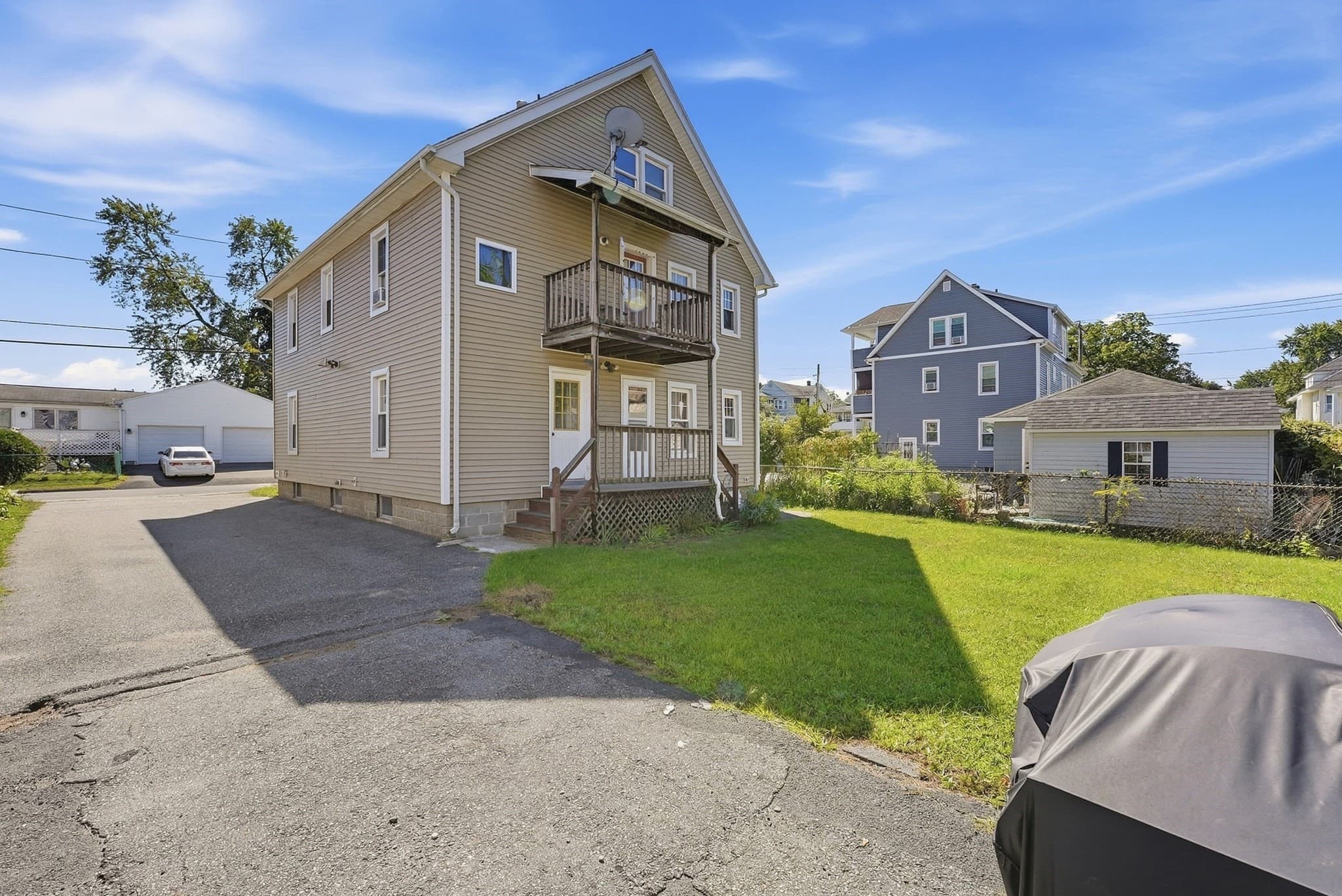 Multi Family at 102 Lemuel Ave, Chicopee MA 01013, Chicopee, photo 38 of 40