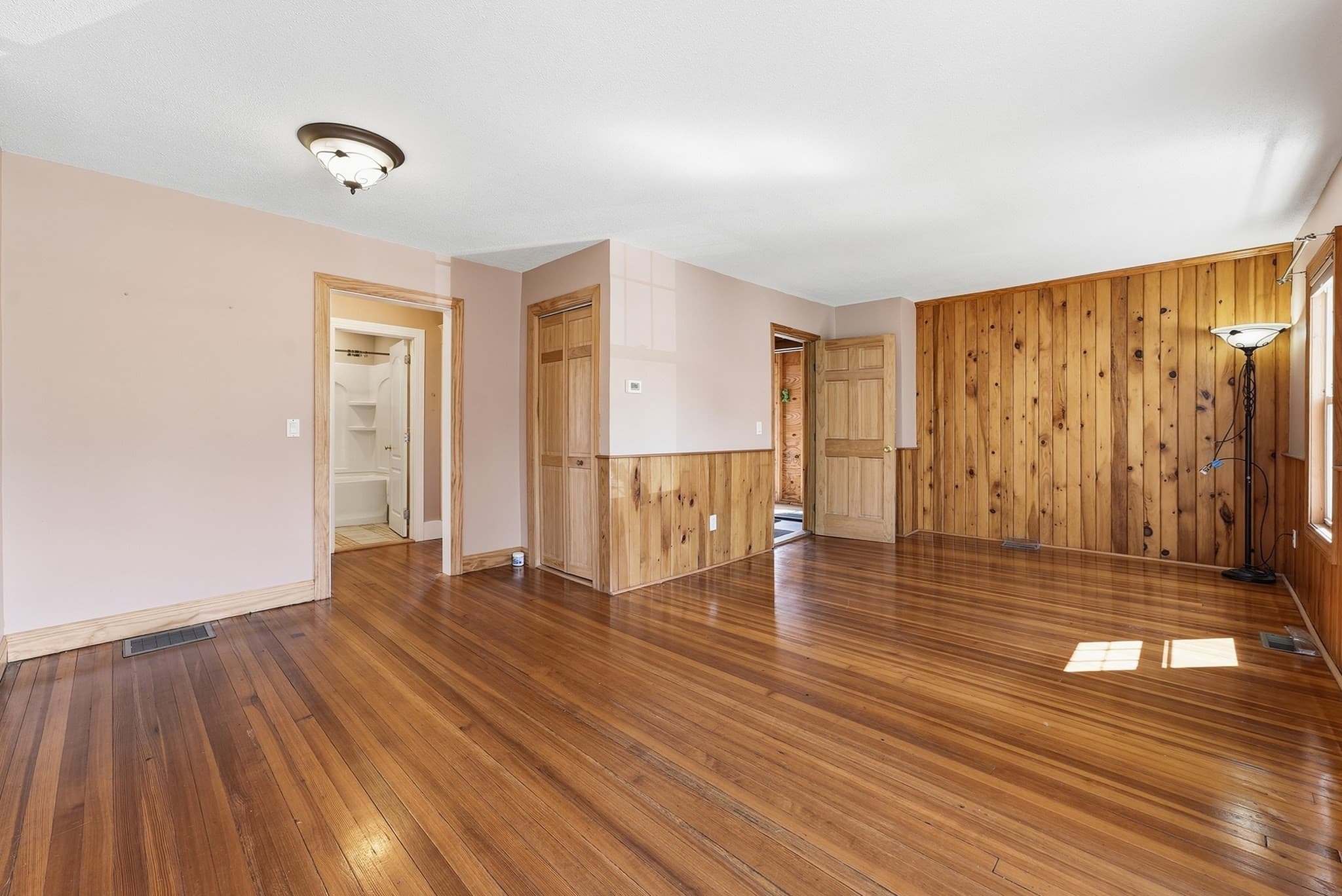 Multi Family at 102 Lemuel Ave, Chicopee MA 01013, Chicopee, photo 10 of 40