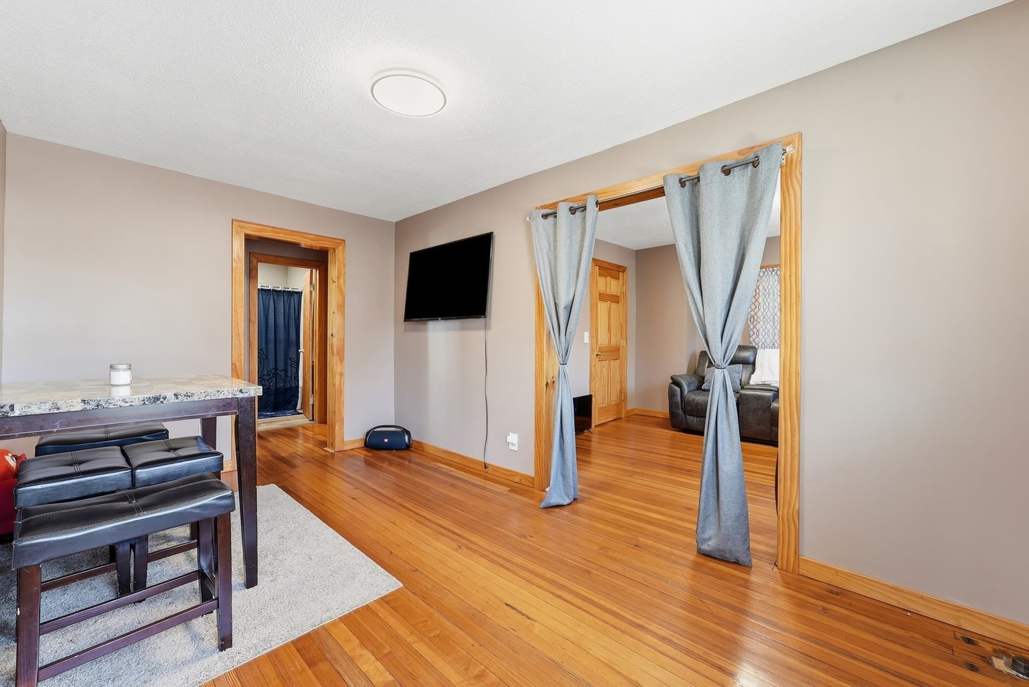 Multi Family at 102 Lemuel Ave, Chicopee MA 01013, Chicopee, photo 19 of 40