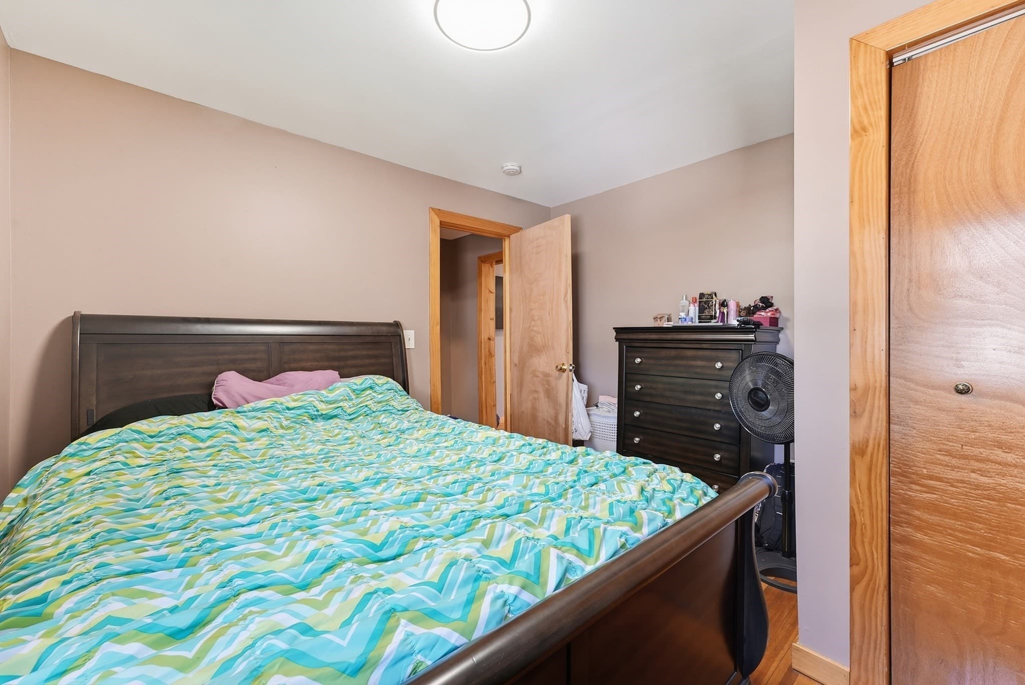 Multi Family at 102 Lemuel Ave, Chicopee MA 01013, Chicopee, photo 25 of 40