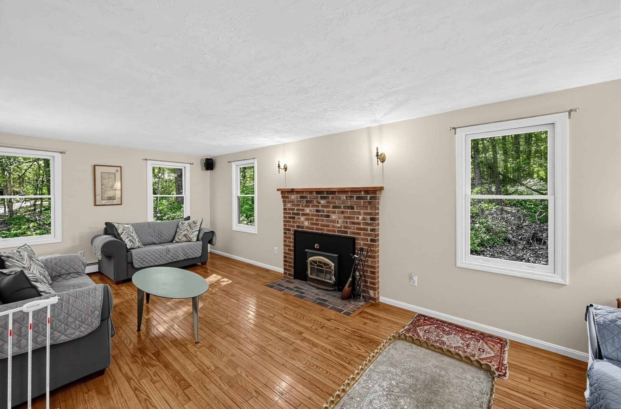 Single Family Residence at 6 Woodview Dr, Hubbardston MA 01452, Hubbardston, photo 5 of 40