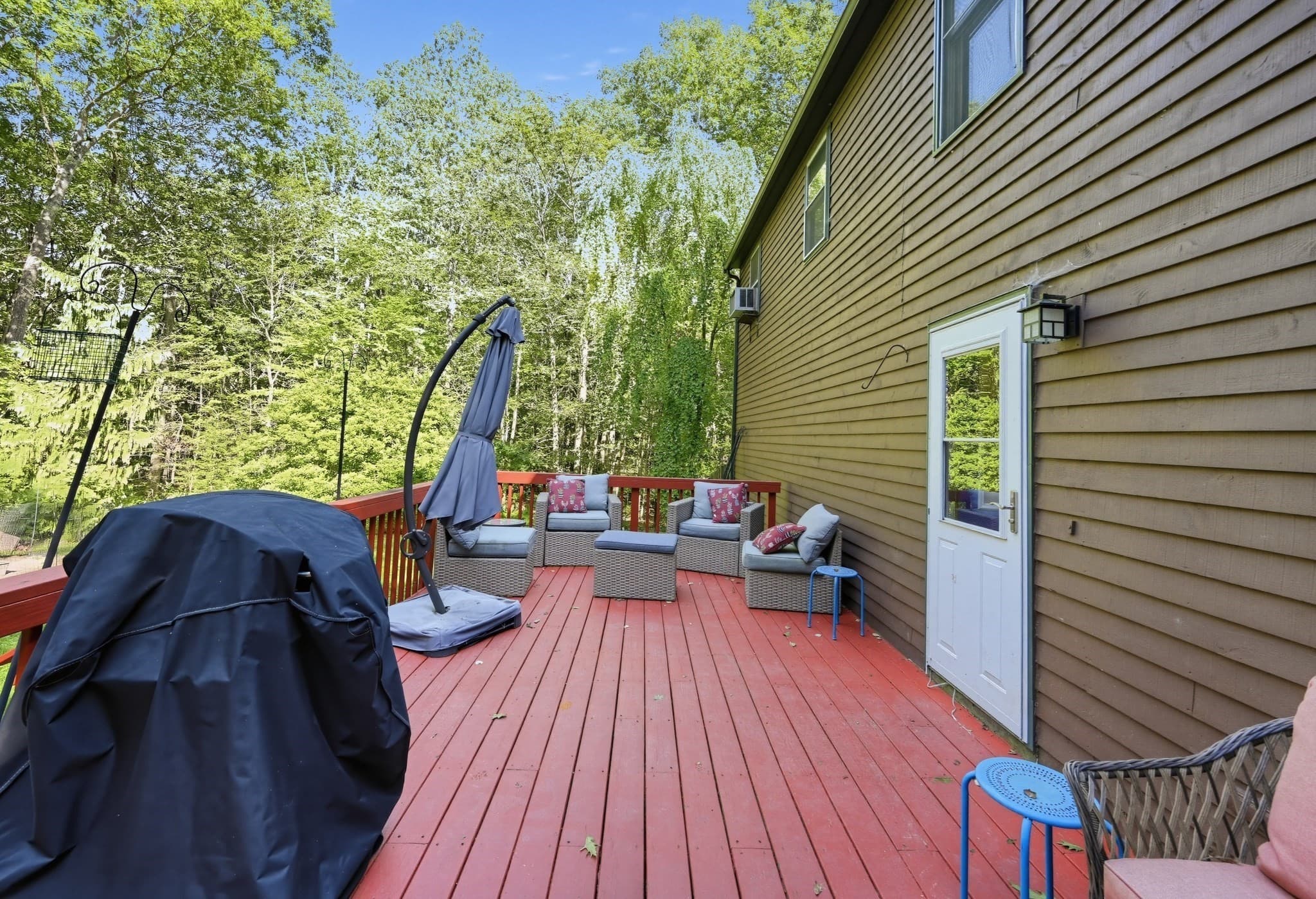 Single Family Residence at 6 Woodview Dr, Hubbardston MA 01452, Hubbardston, photo 34 of 40