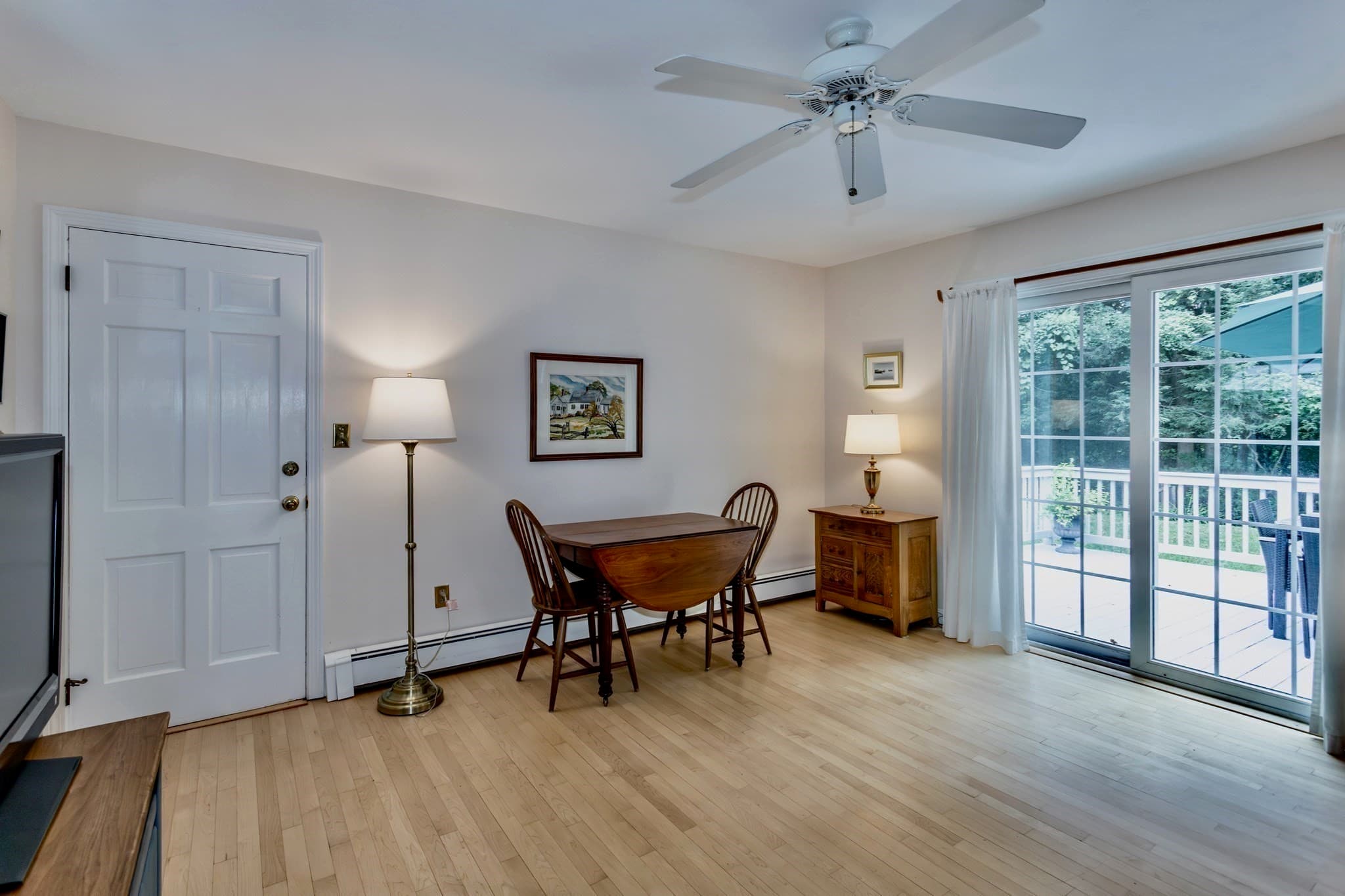 Single Family Residence at 26 Morningside Drive, Westfield MA 01085, Westfield, photo 9 of 38