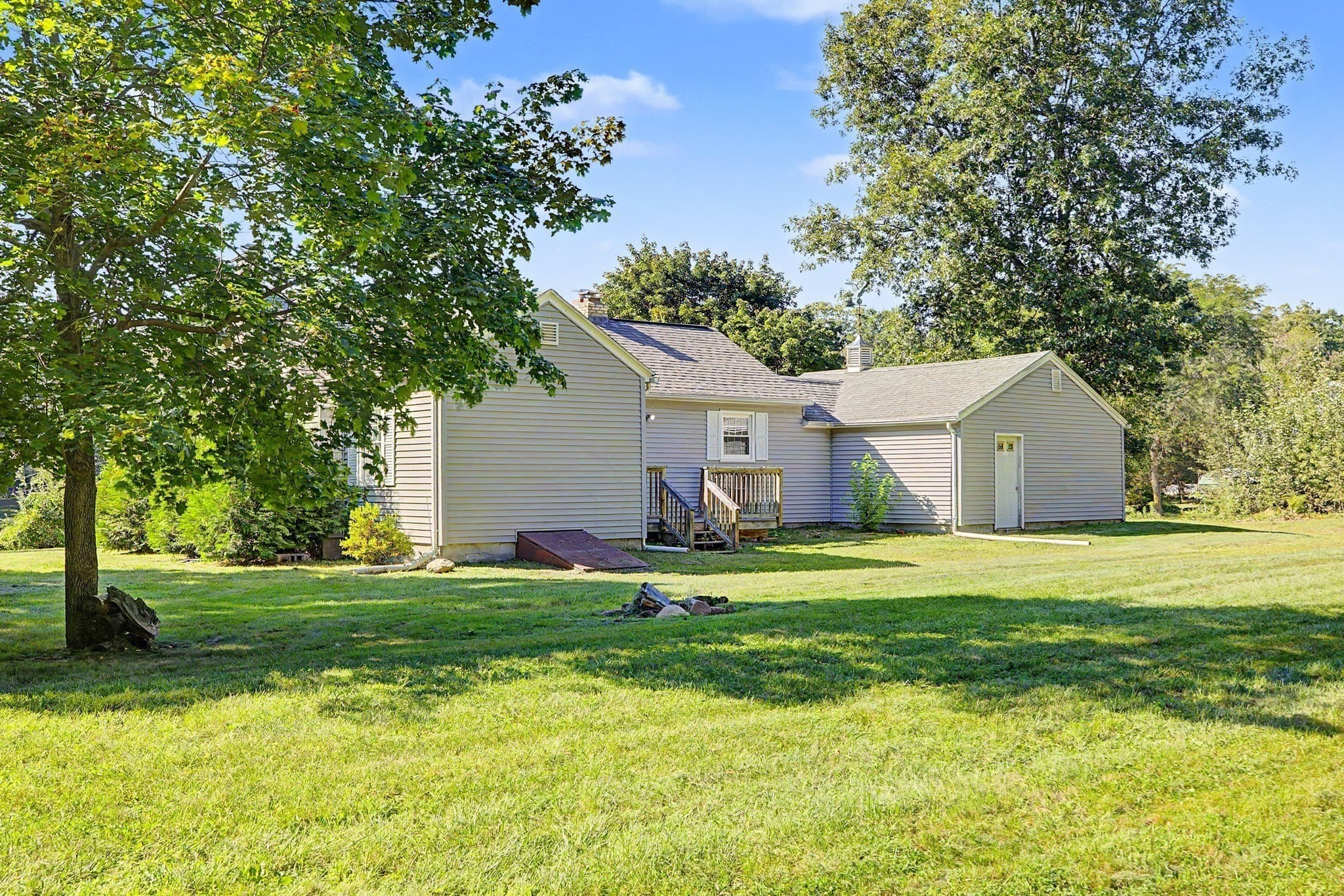 Single Family Residence at 1161 E Mountain Rd, Westfield MA 01085, Westfield, photo 27 of 28